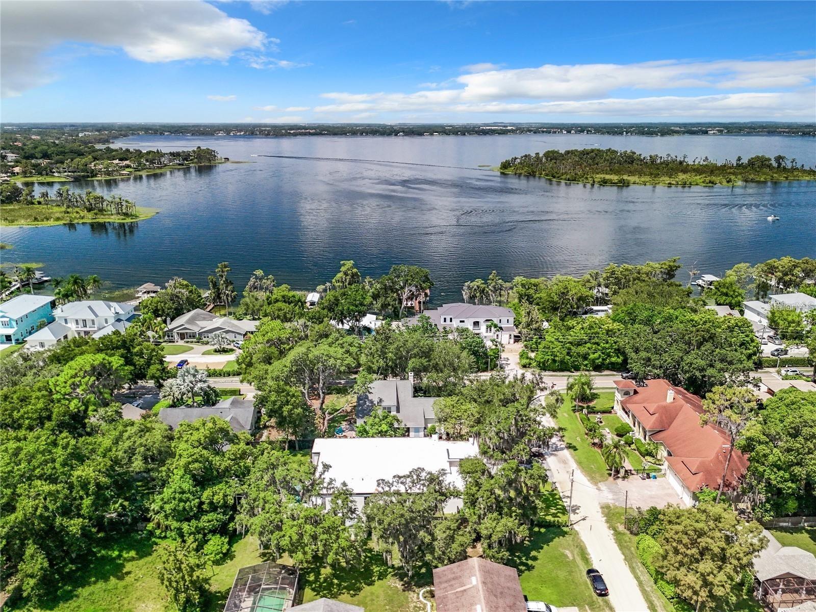 3302 JUST-A-MERE COURT, WINDERMERE, FL, 34786