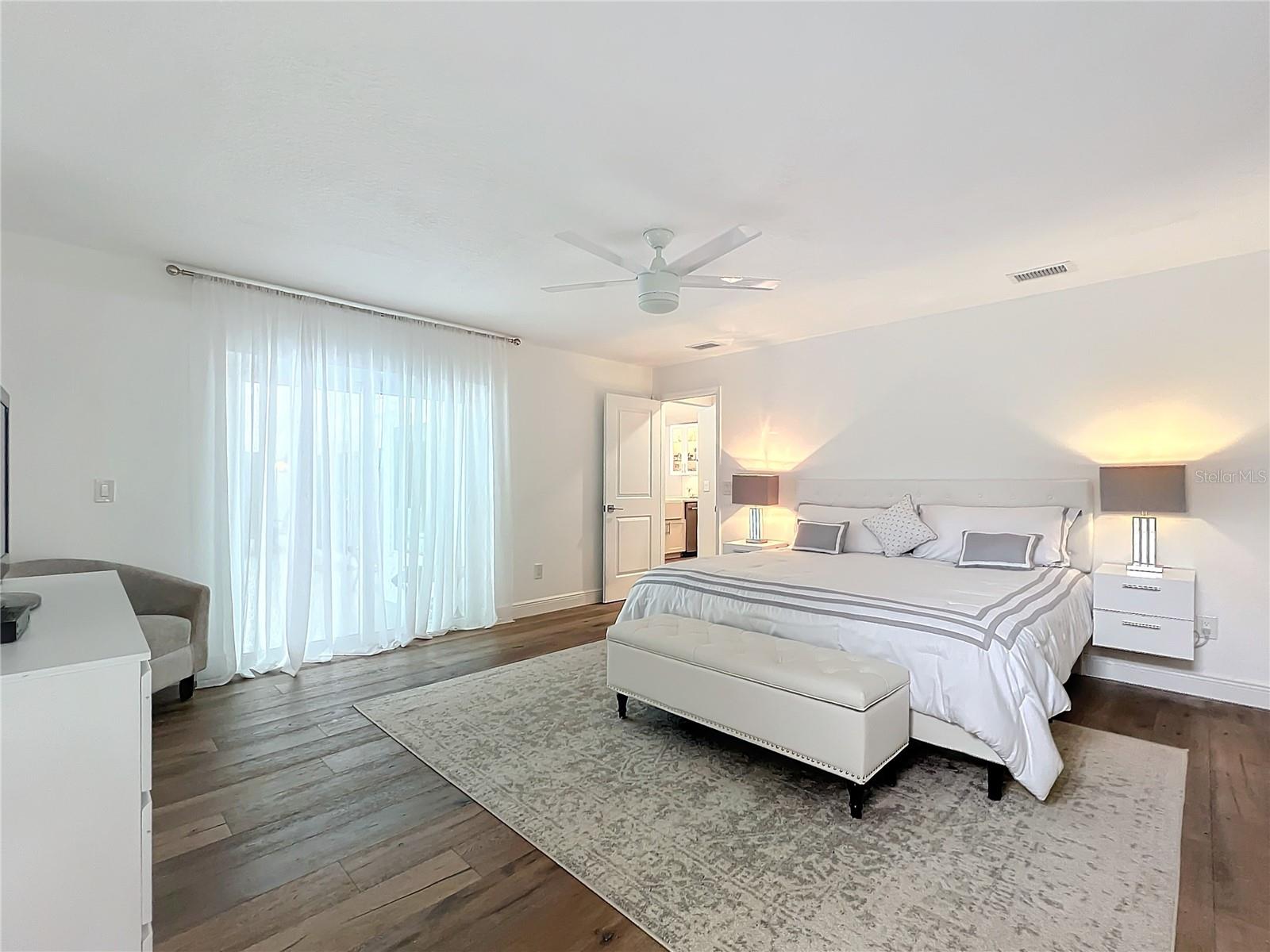 3302 JUST-A-MERE COURT, WINDERMERE, FL, 34786