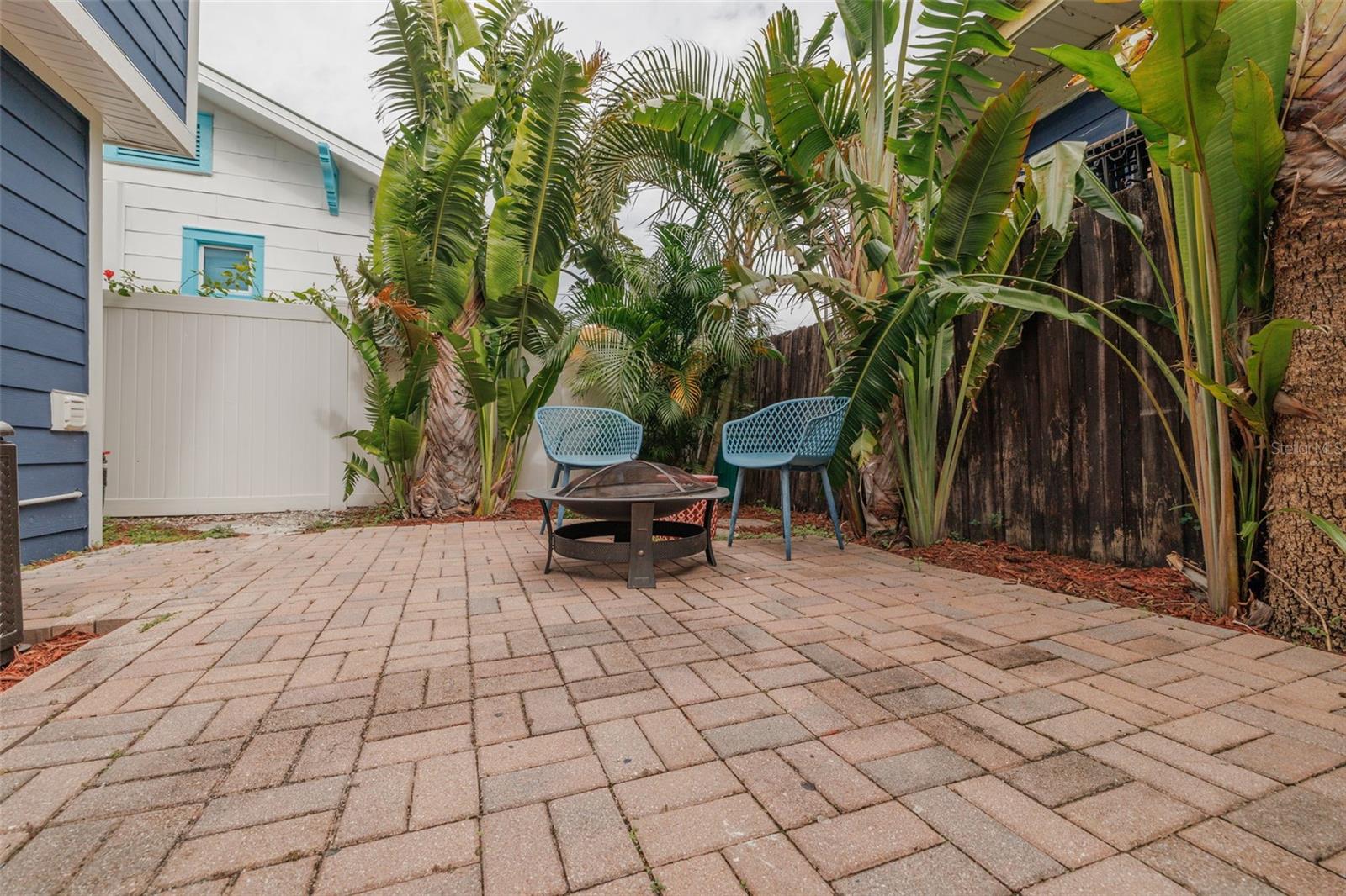 605 7TH ST N, ST PETERSBURG, FL, 33701