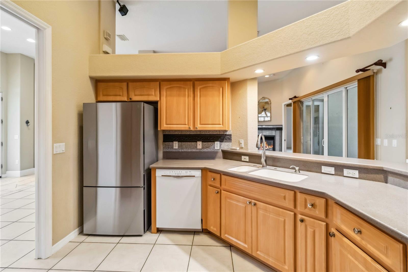 470 CEDAR ST, ENGLEWOOD, FL, 34223