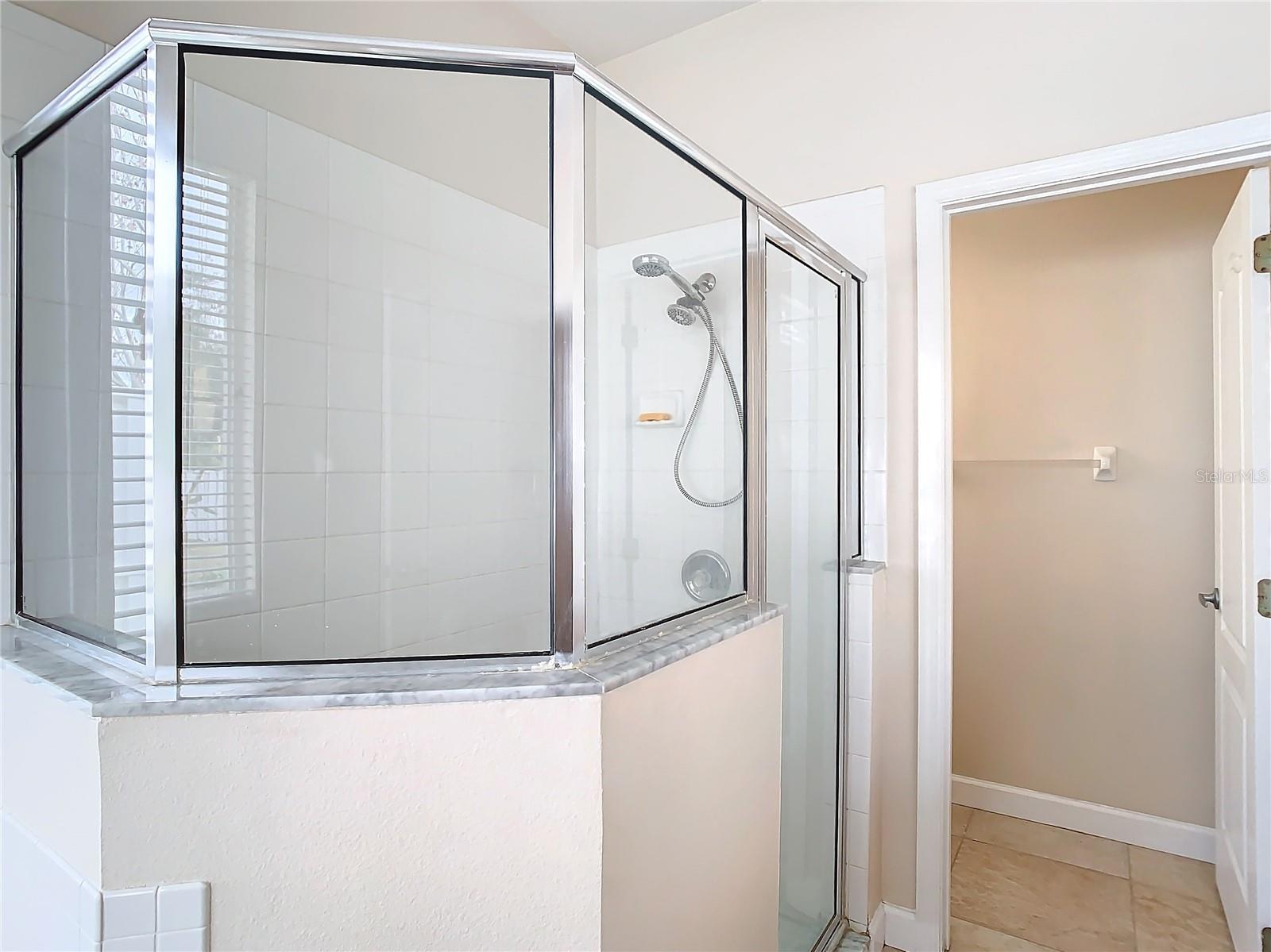 6808 CHERRY GROVE CIR, ORLANDO, FL, 32809