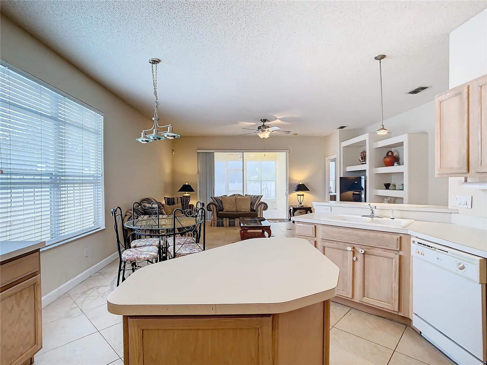 6808 CHERRY GROVE CIR, ORLANDO, FL, 32809