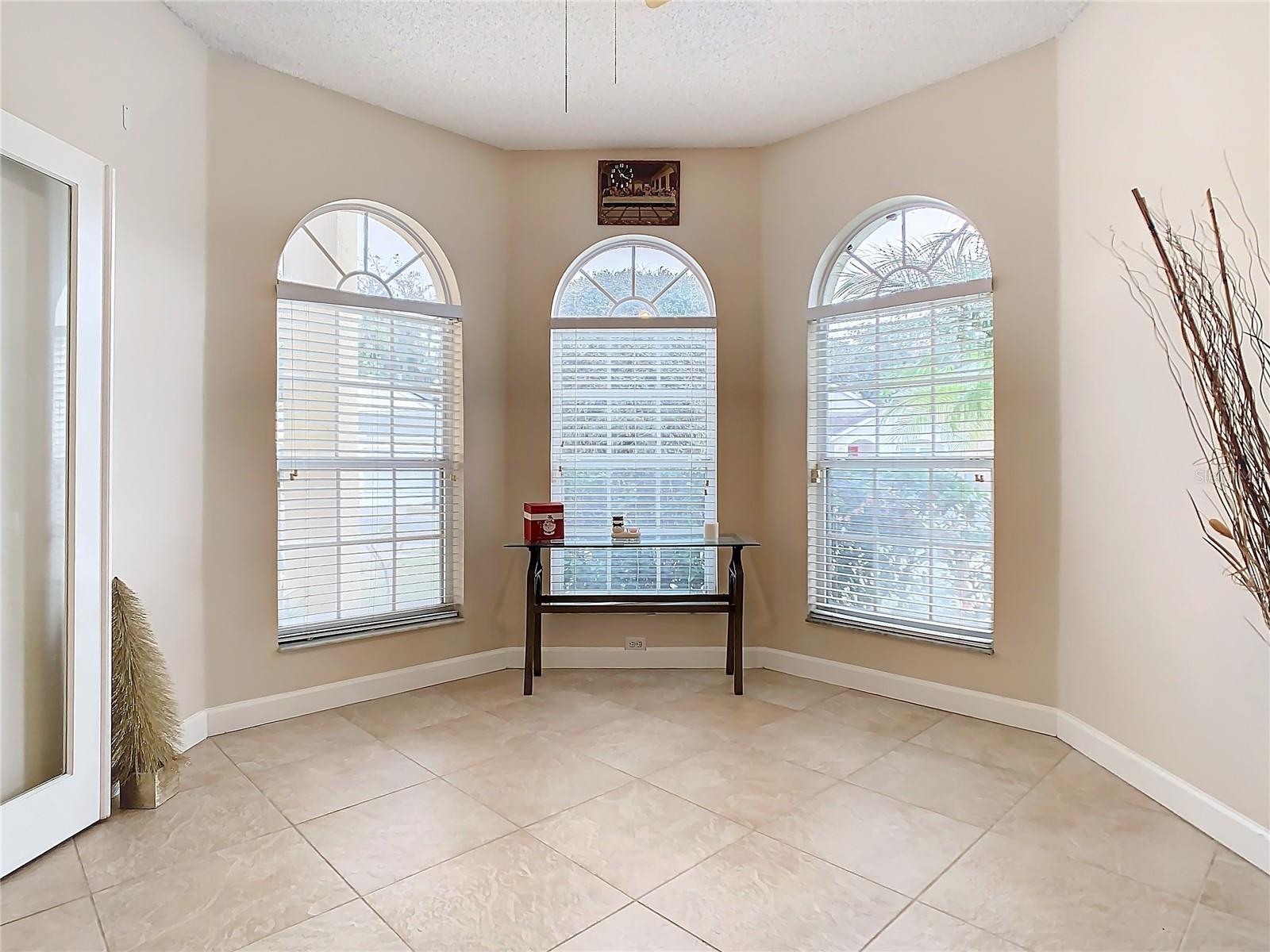 6808 CHERRY GROVE CIR, ORLANDO, FL, 32809
