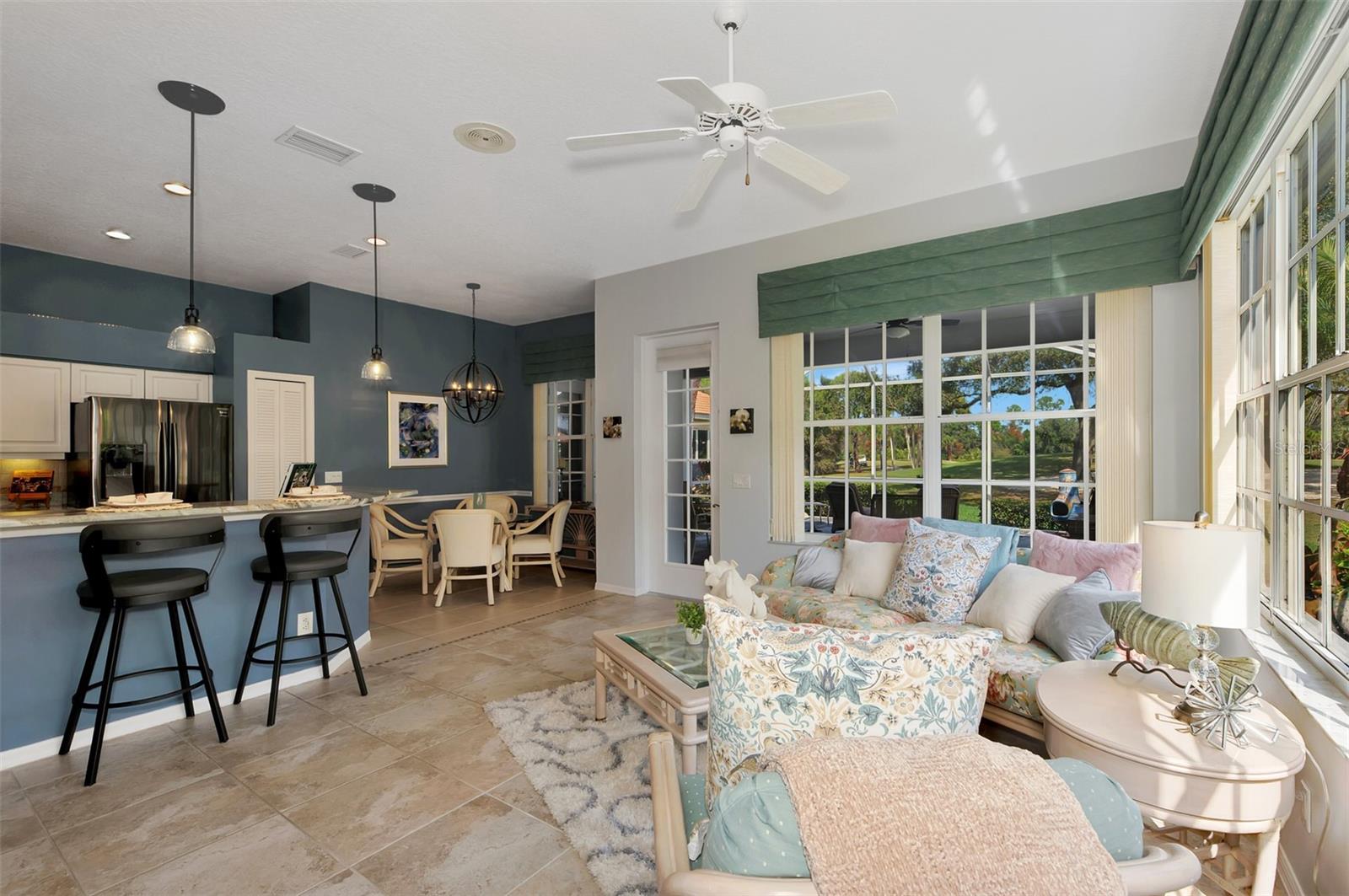 230 VESTAVIA DR, VENICE, FL, 34292