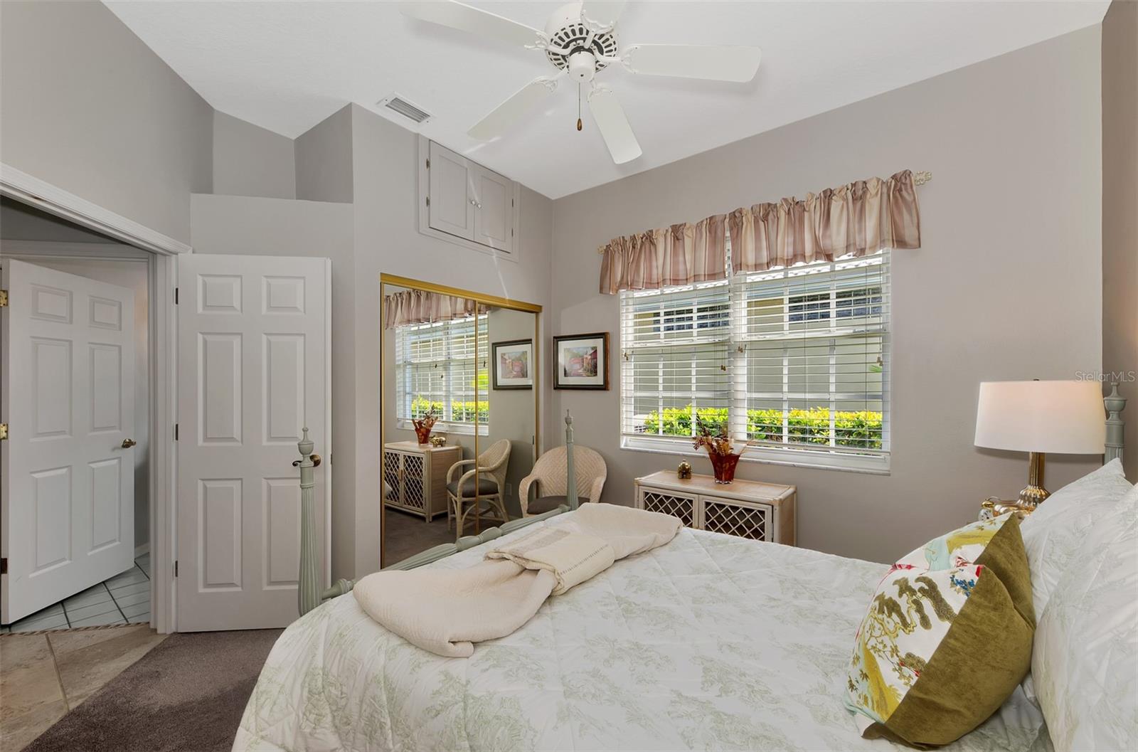 230 VESTAVIA DR, VENICE, FL, 34292