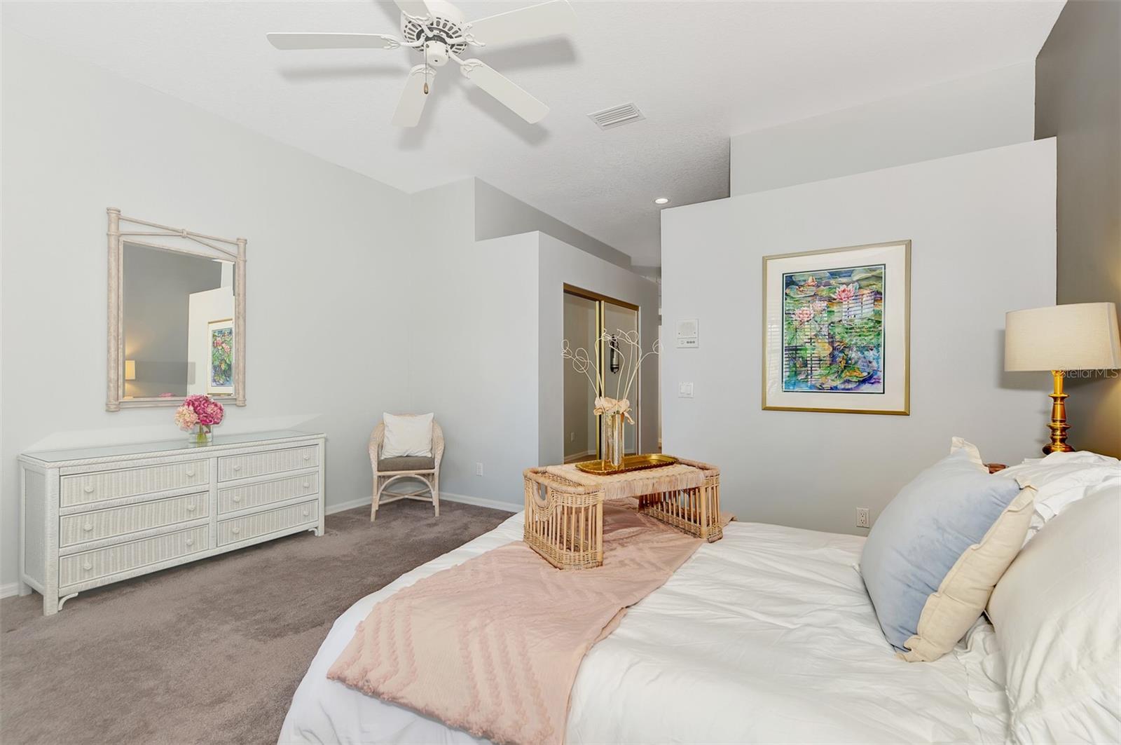 230 VESTAVIA DR, VENICE, FL, 34292