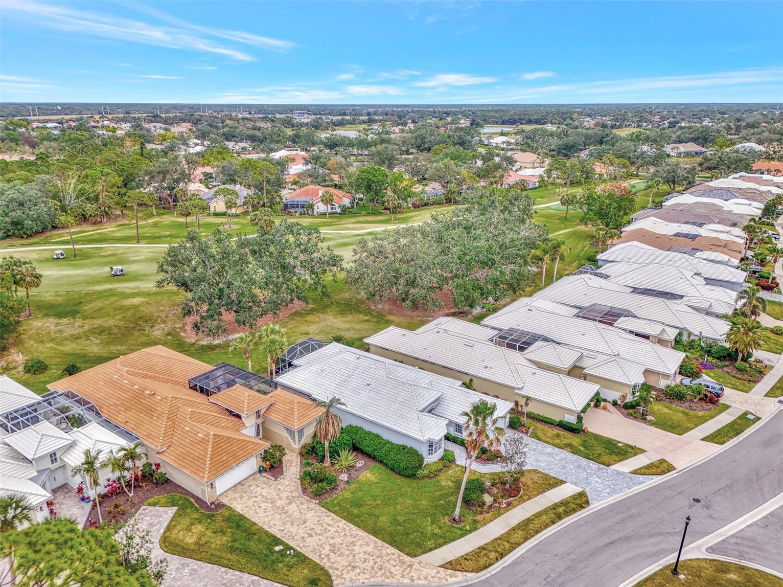 230 VESTAVIA DR, VENICE, FL, 34292