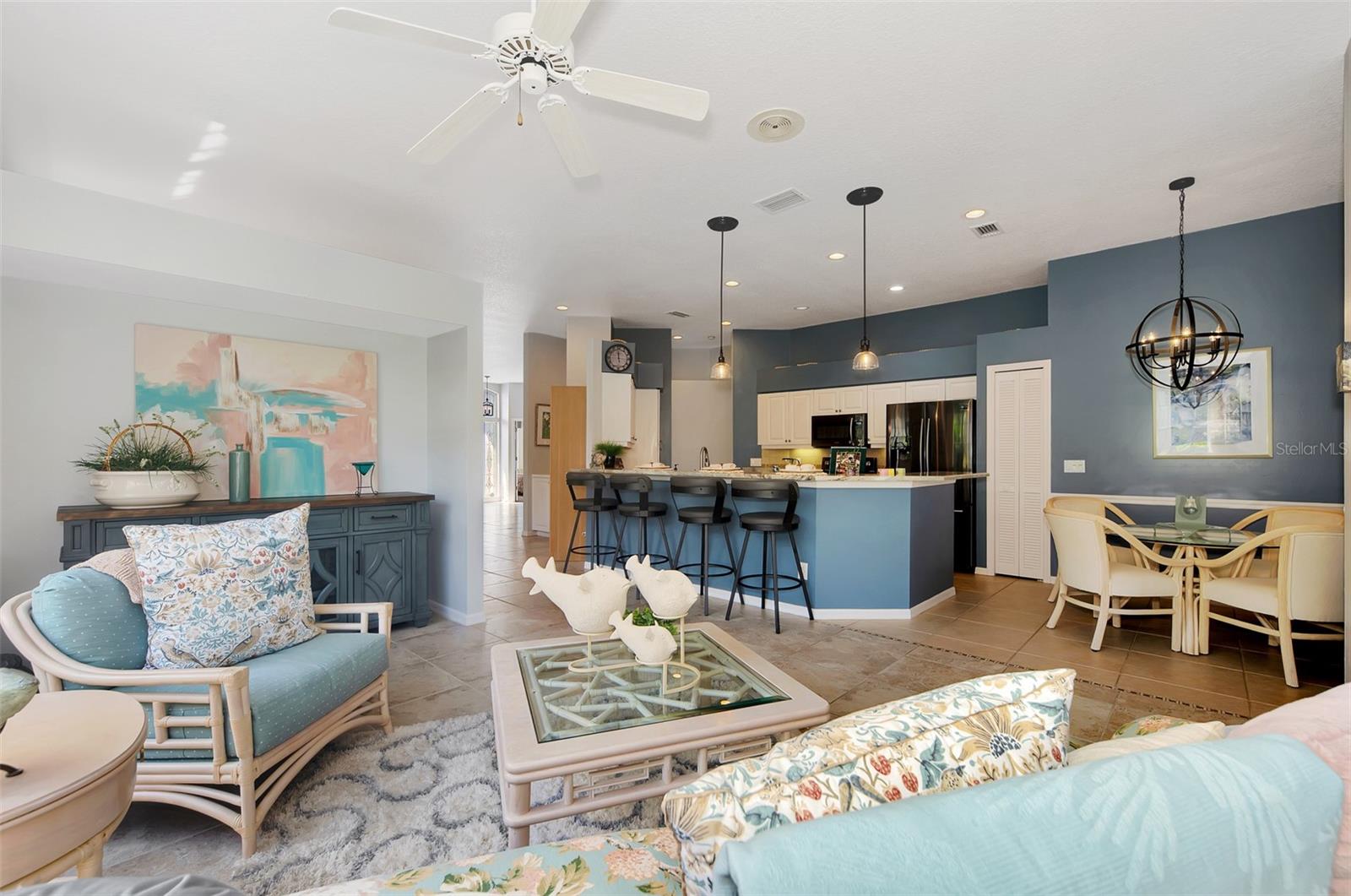 230 VESTAVIA DR, VENICE, FL, 34292