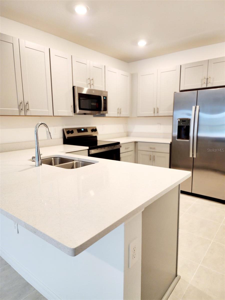 5635 NISPERO WAY, KISSIMMEE, FL, 34758