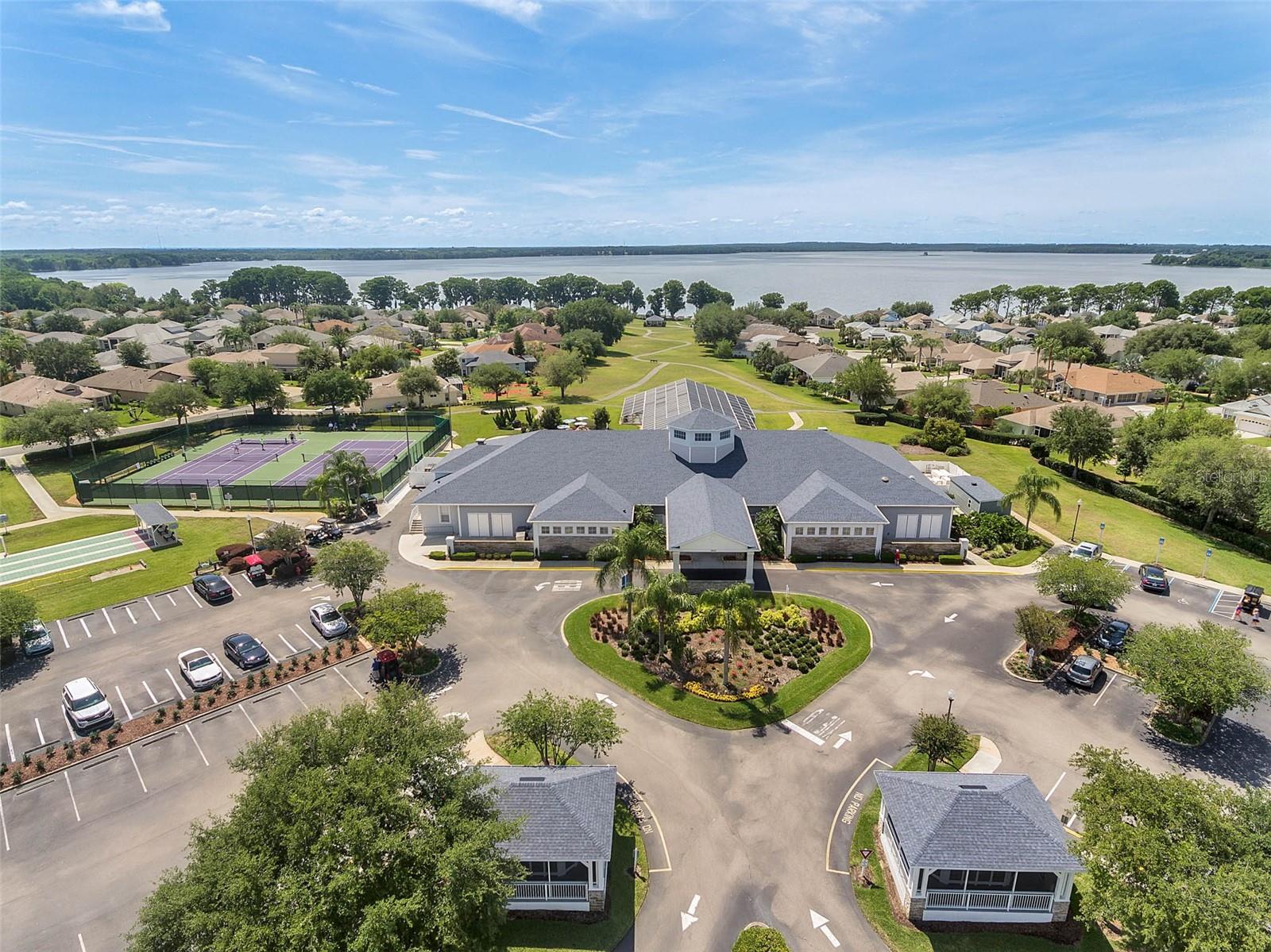 5502 BOUNTY CIR, TAVARES, FL, 32778
