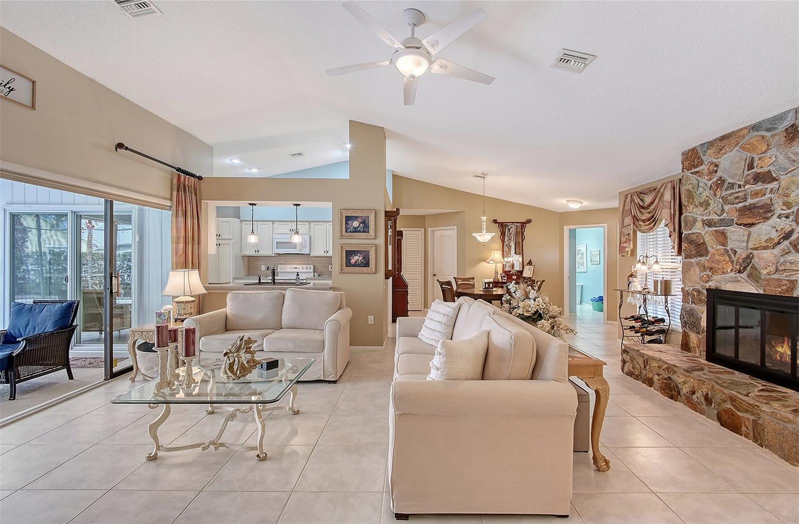 518 BOXWOOD LN, ENGLEWOOD, FL, 34223