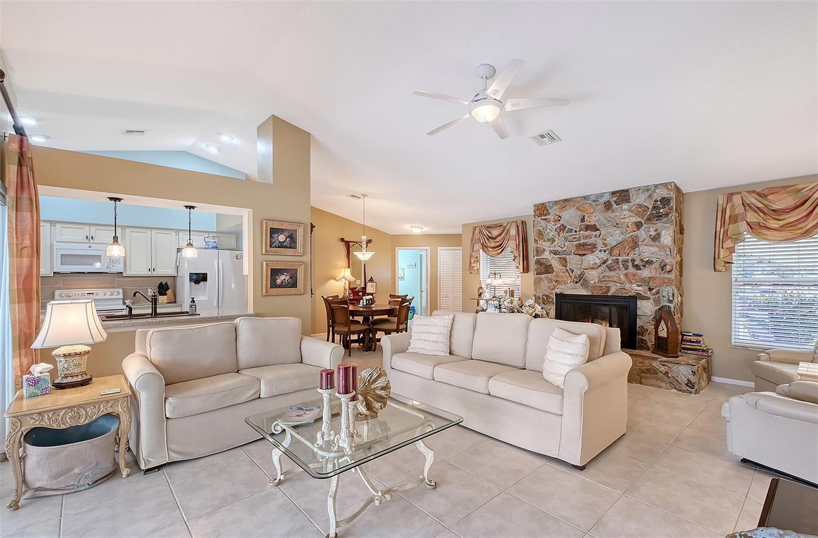 518 BOXWOOD LN, ENGLEWOOD, FL, 34223