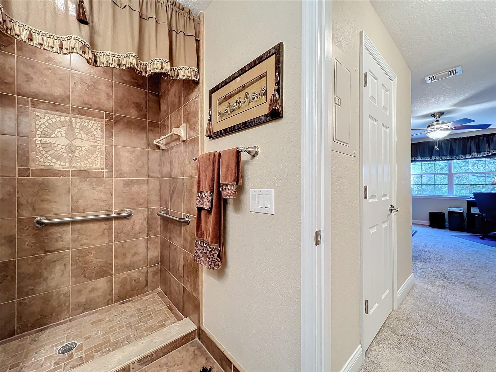 4208 CLUBSIDE DR #4208, LONGWOOD, FL, 32779