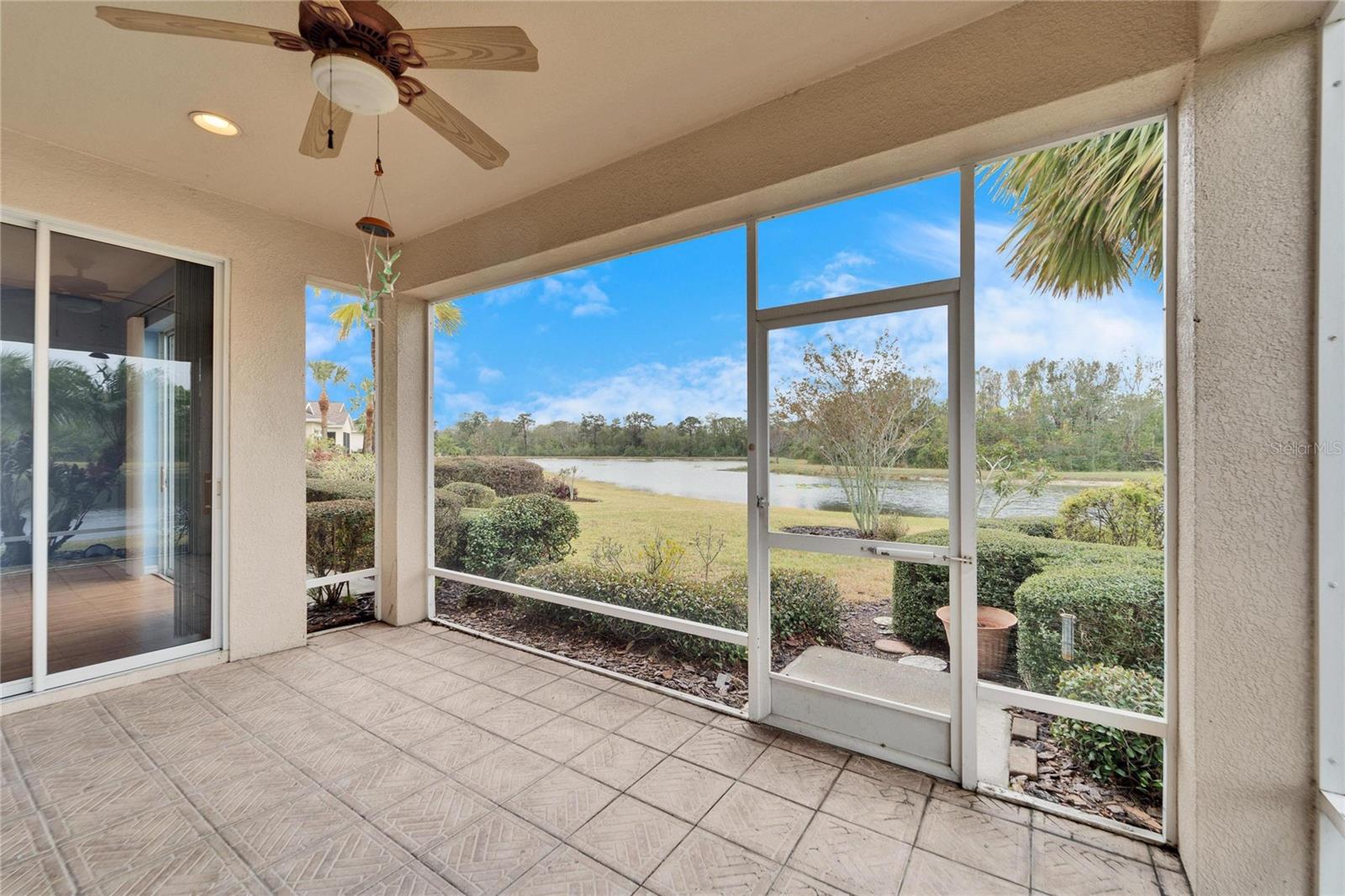 1950 STERLING GLEN CT, SUN CITY CENTER, FL, 33573