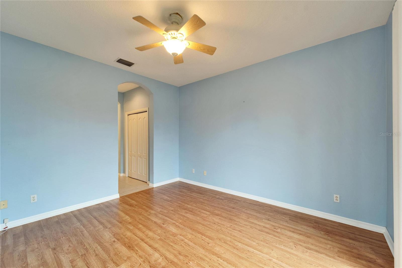 1950 STERLING GLEN CT, SUN CITY CENTER, FL, 33573