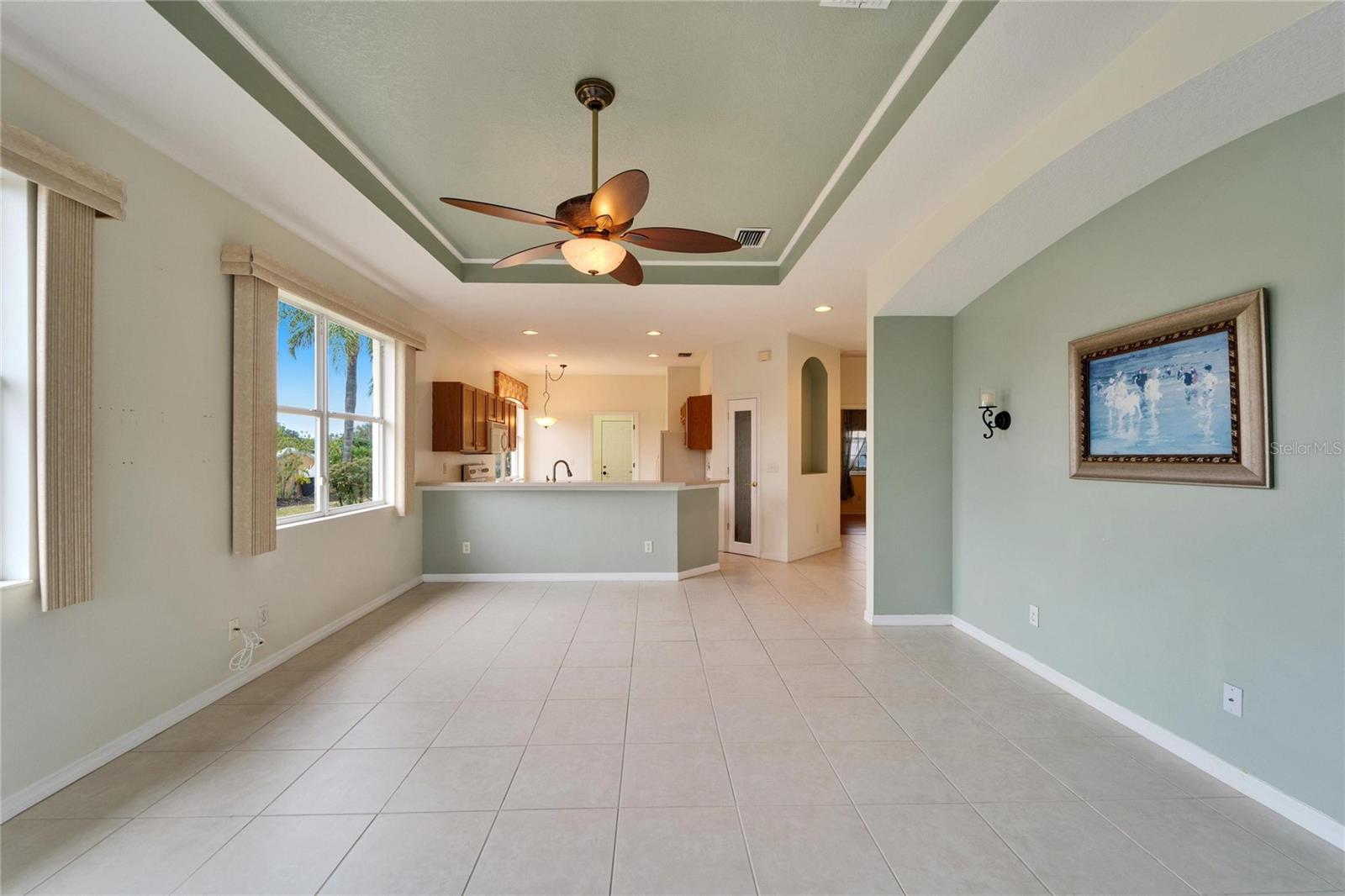 1950 STERLING GLEN CT, SUN CITY CENTER, FL, 33573