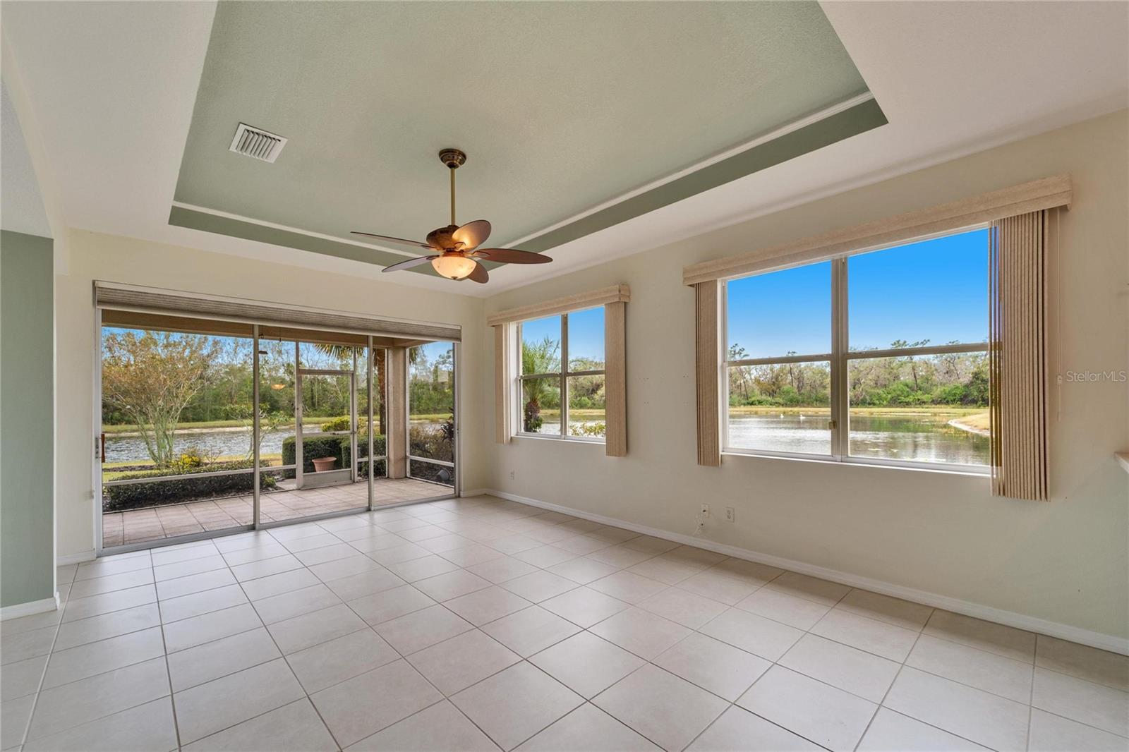 1950 STERLING GLEN CT, SUN CITY CENTER, FL, 33573