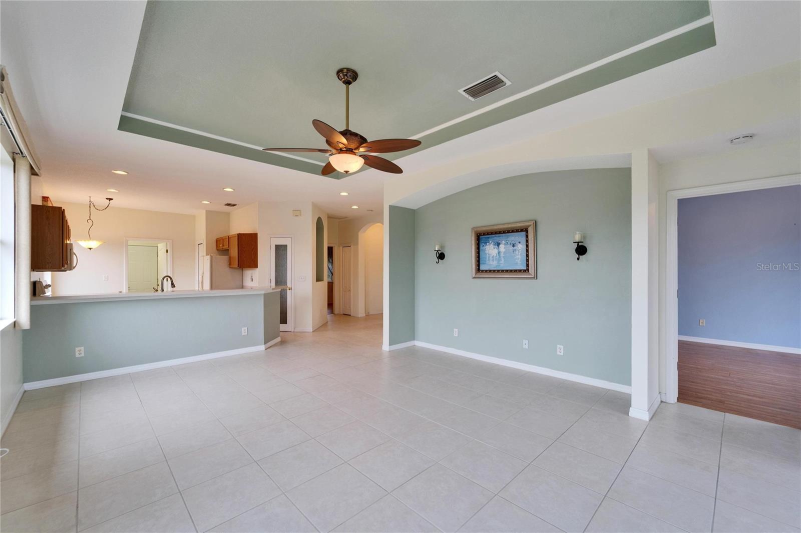 1950 STERLING GLEN CT, SUN CITY CENTER, FL, 33573