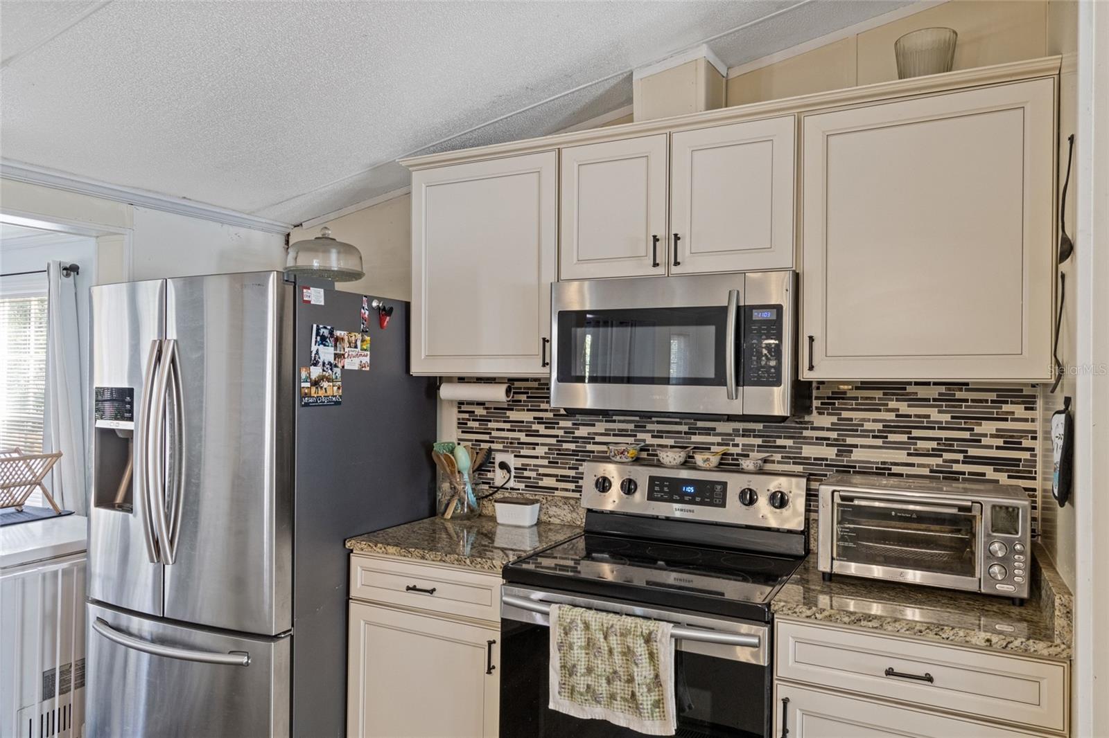 3752 ELFERS PKWY, NEW PORT RICHEY, FL, 34655