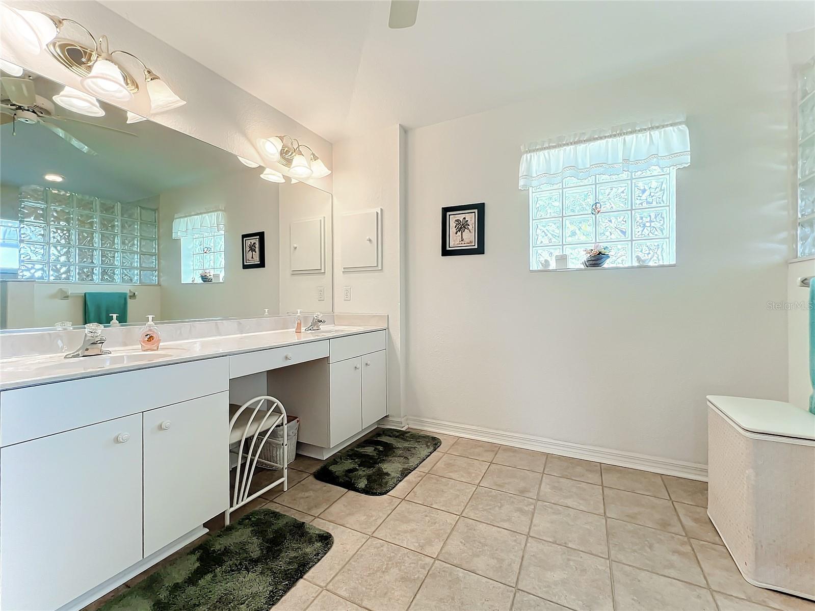 252 MEDALIST RD, ROTONDA WEST, FL, 33947