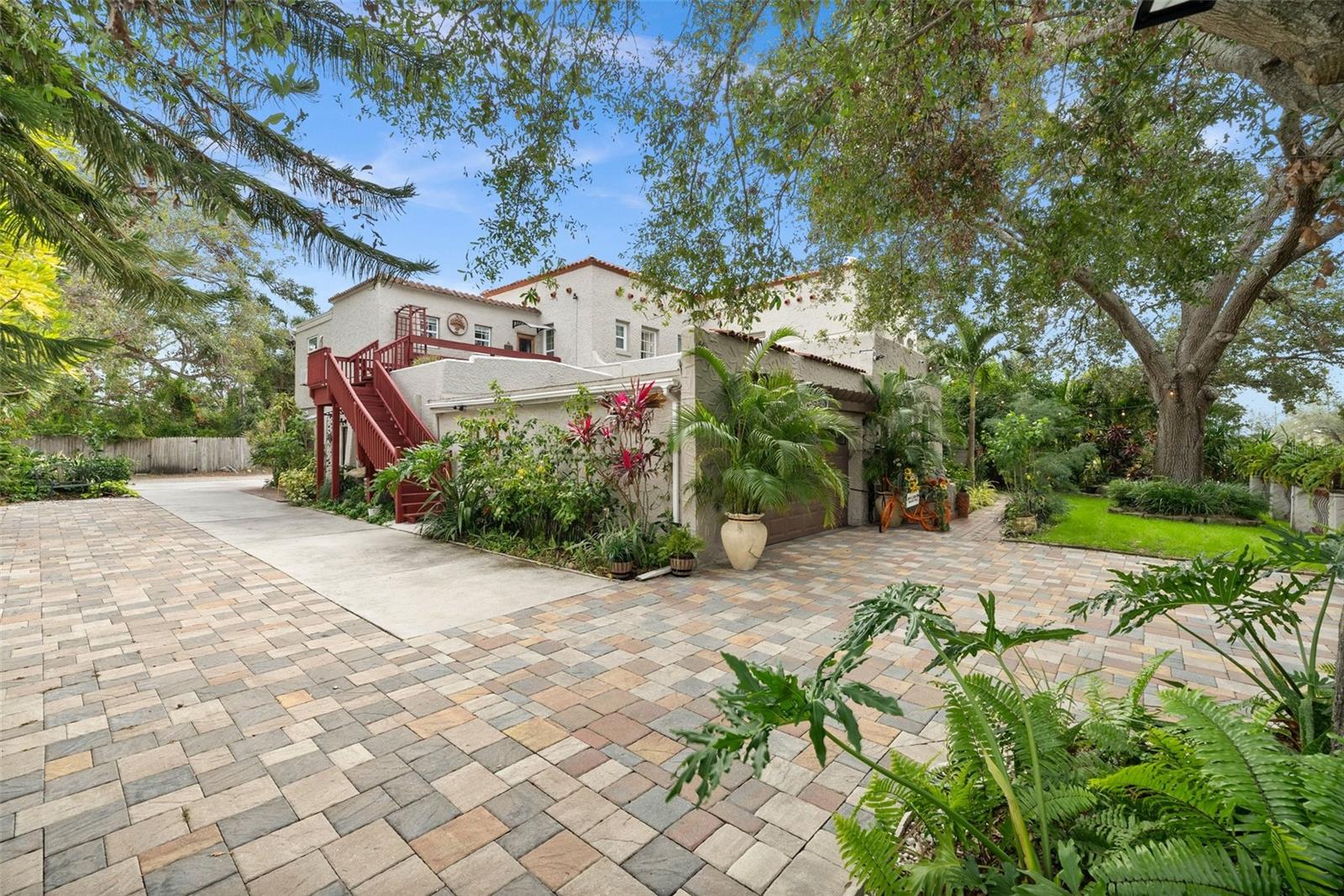 325 49TH ST N, ST PETERSBURG, FL, 33710