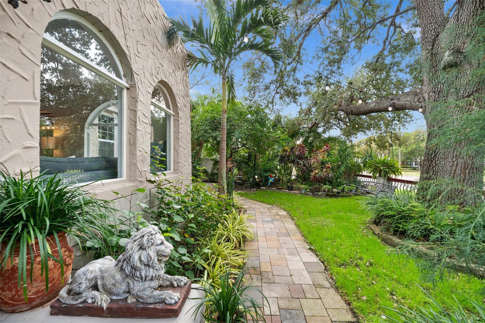 325 49TH ST N, ST PETERSBURG, FL, 33710