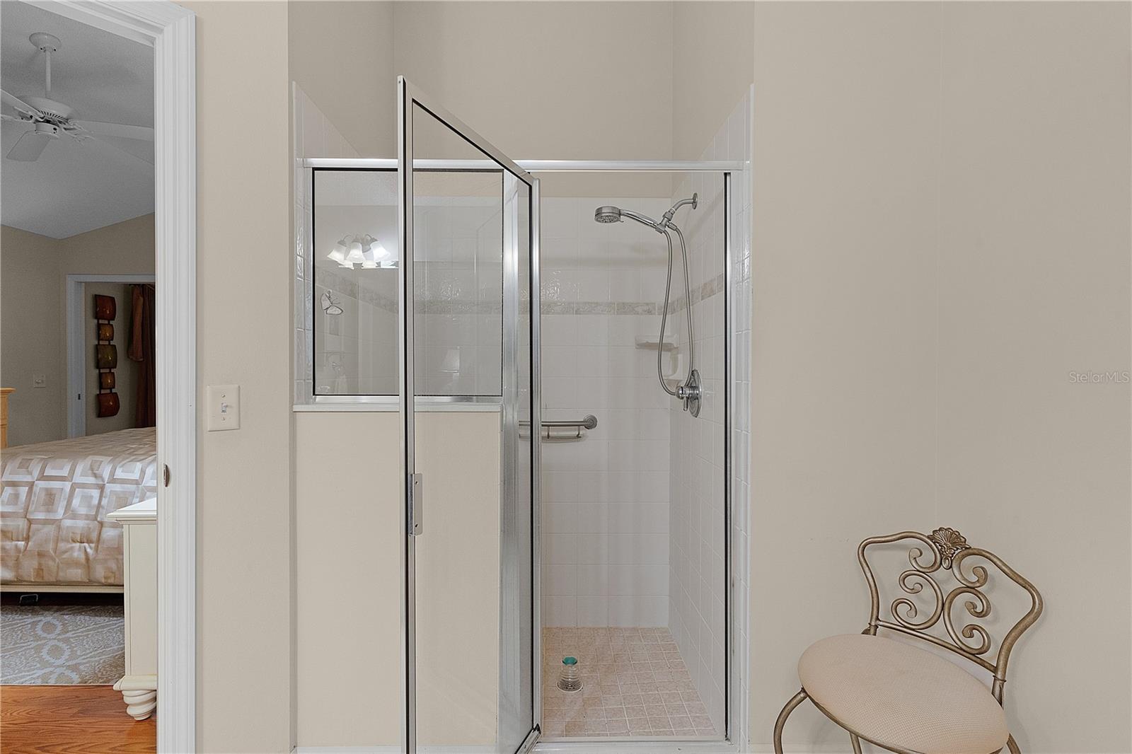 2240 AVON LOOP, THE VILLAGES, FL, 32162
