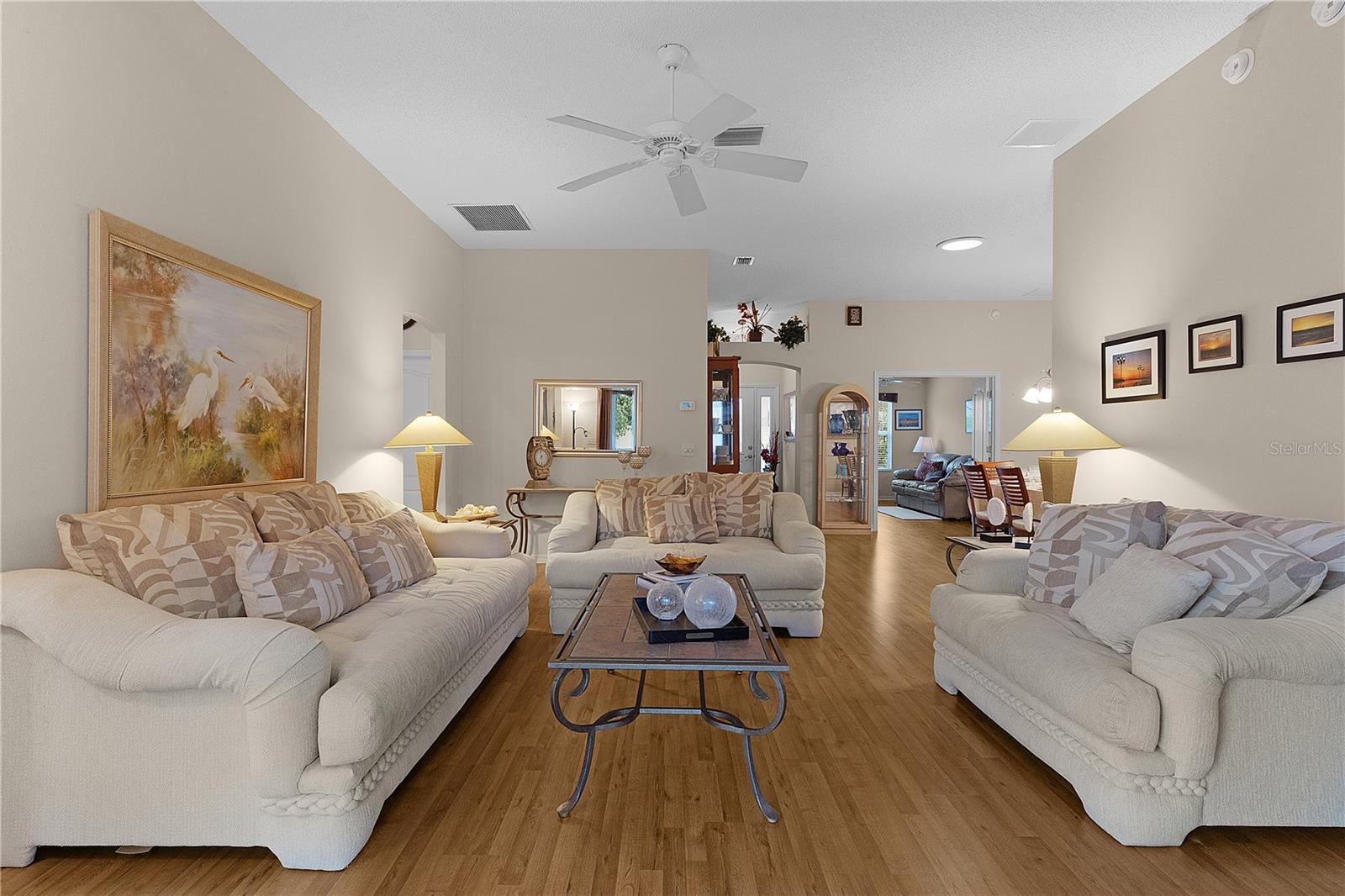 2240 AVON LOOP, THE VILLAGES, FL, 32162