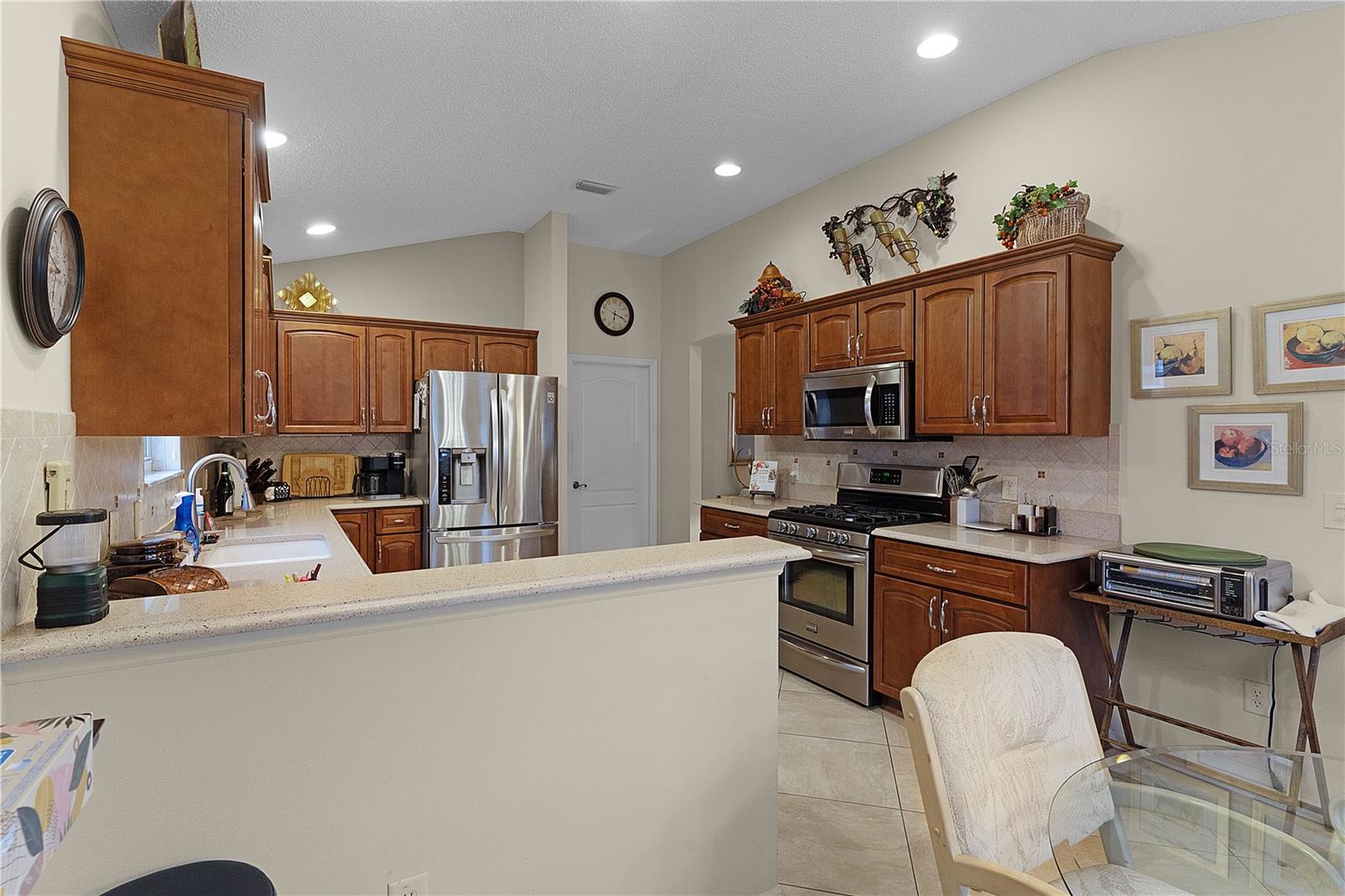 2240 AVON LOOP, THE VILLAGES, FL, 32162