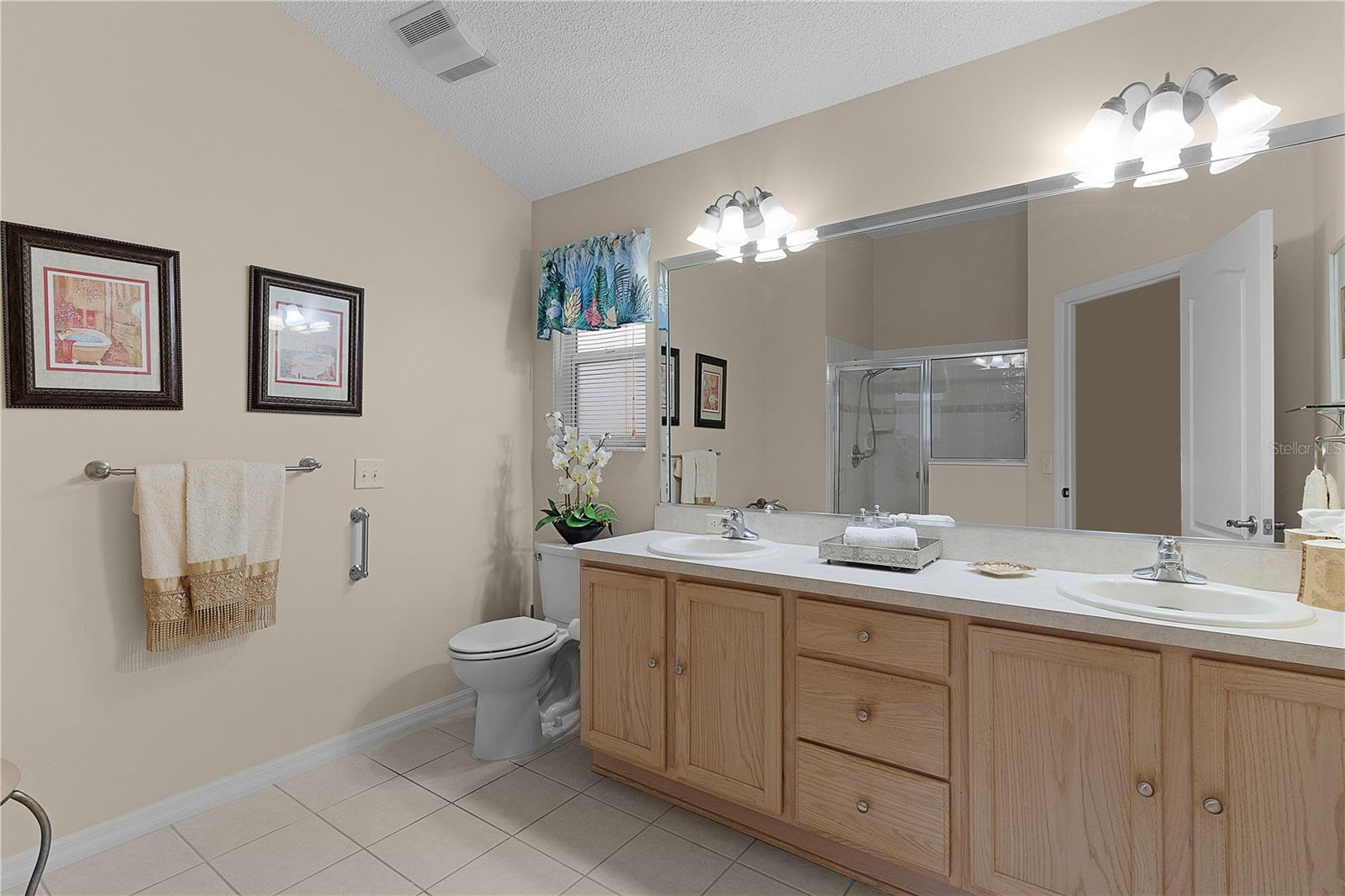 2240 AVON LOOP, THE VILLAGES, FL, 32162