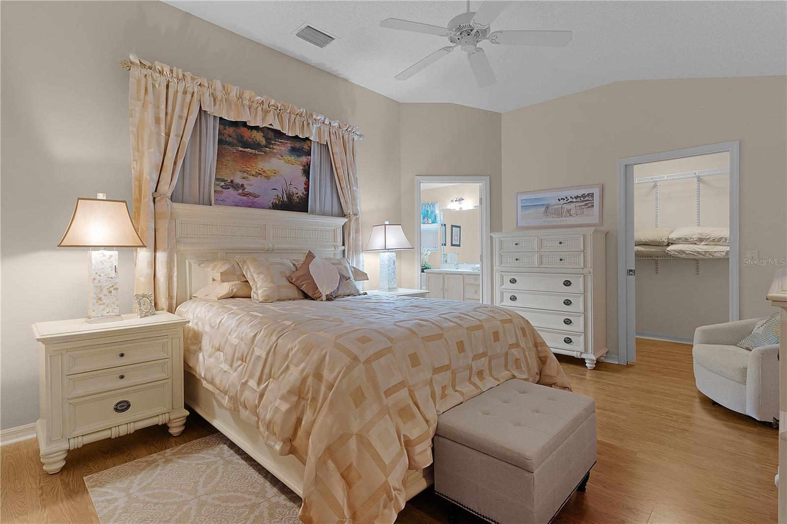 2240 AVON LOOP, THE VILLAGES, FL, 32162