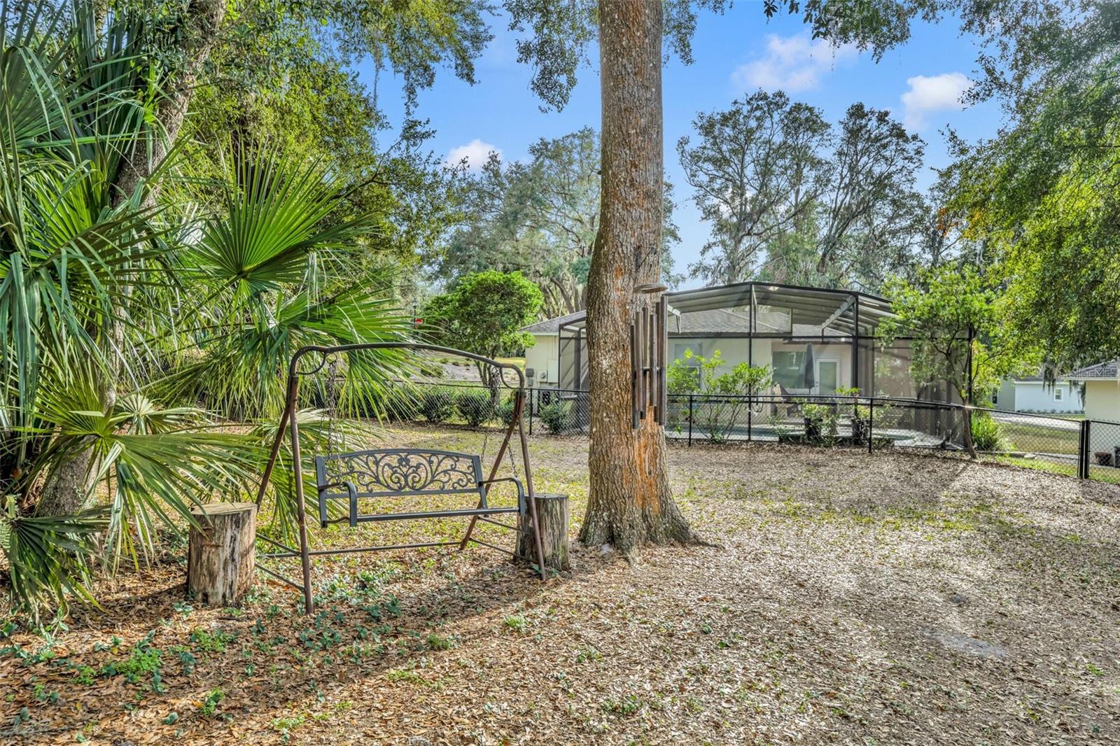 214 FOREST PARK LN, LADY LAKE, FL, 32159