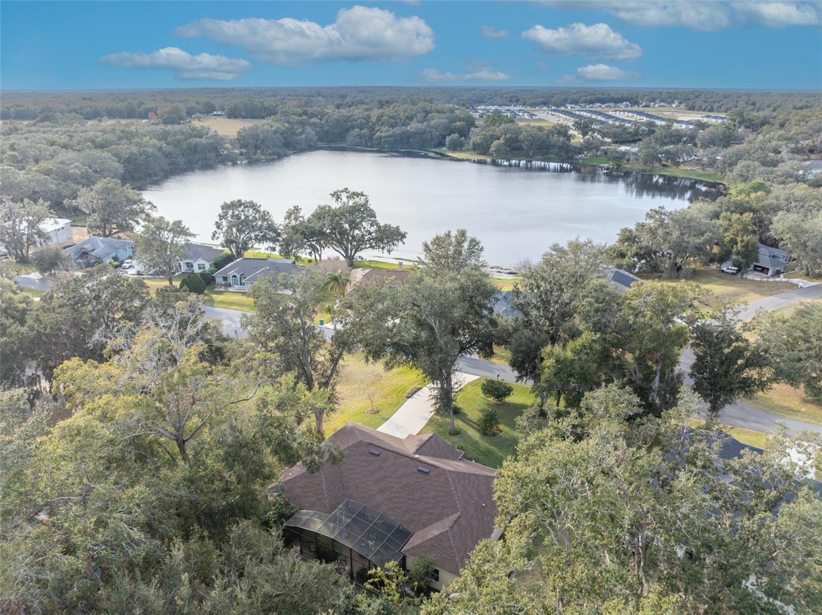 214 FOREST PARK LN, LADY LAKE, FL, 32159