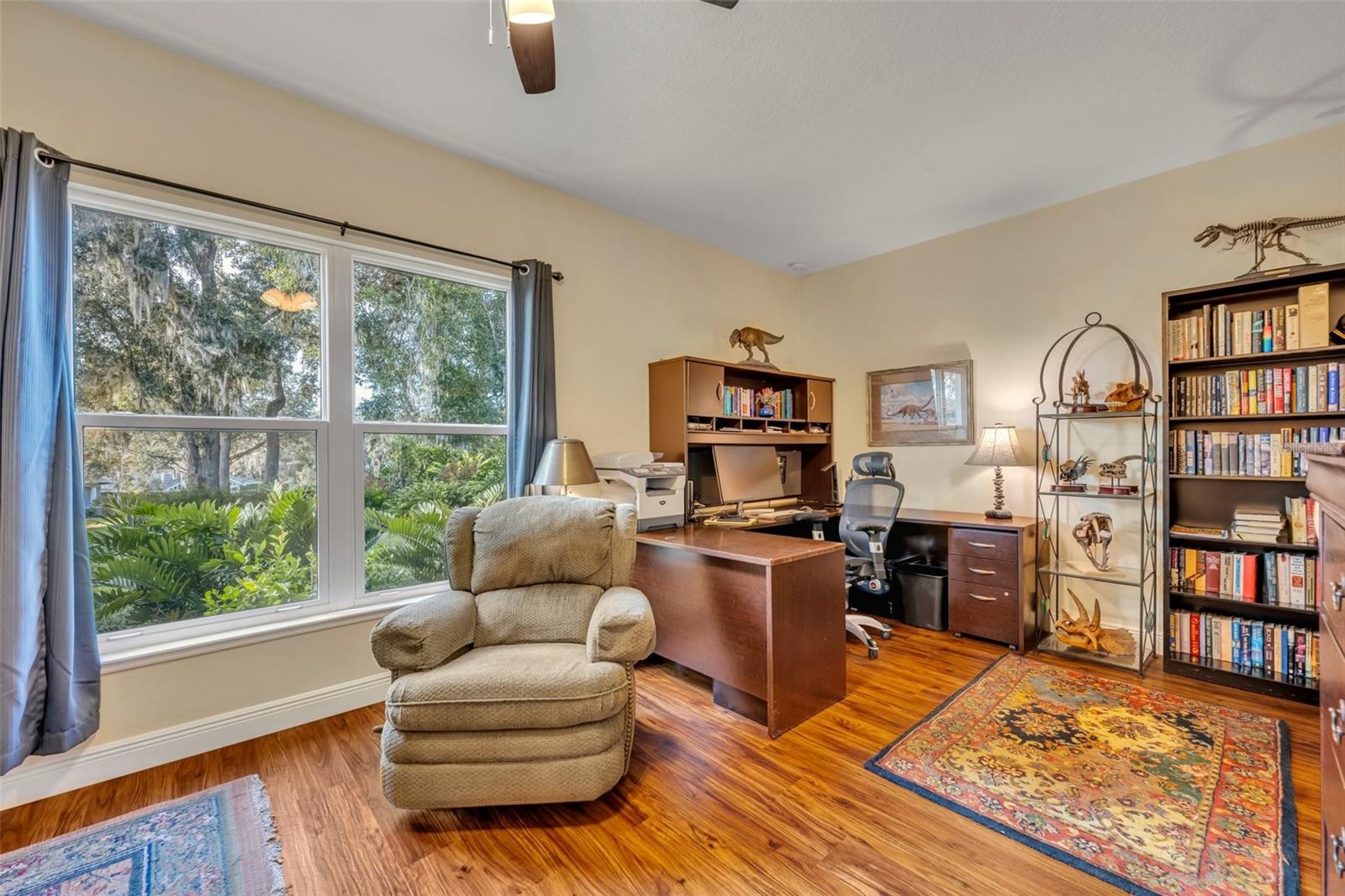 214 FOREST PARK LN, LADY LAKE, FL, 32159