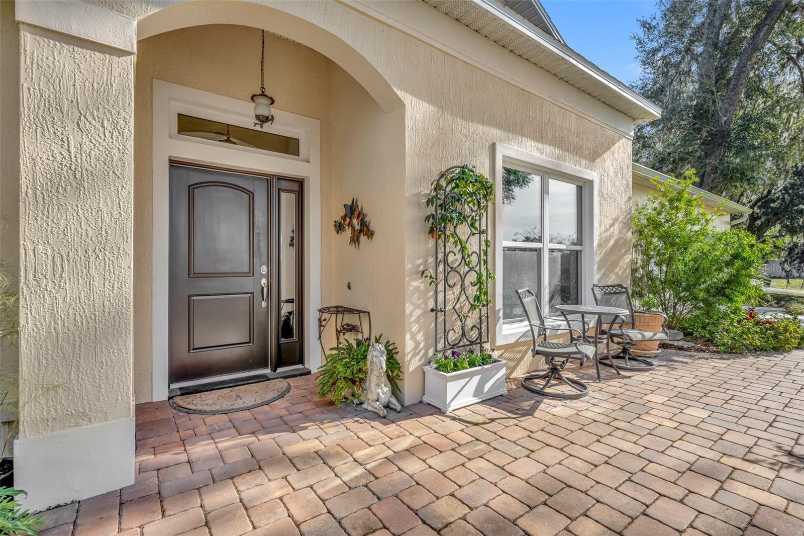 214 FOREST PARK LN, LADY LAKE, FL, 32159
