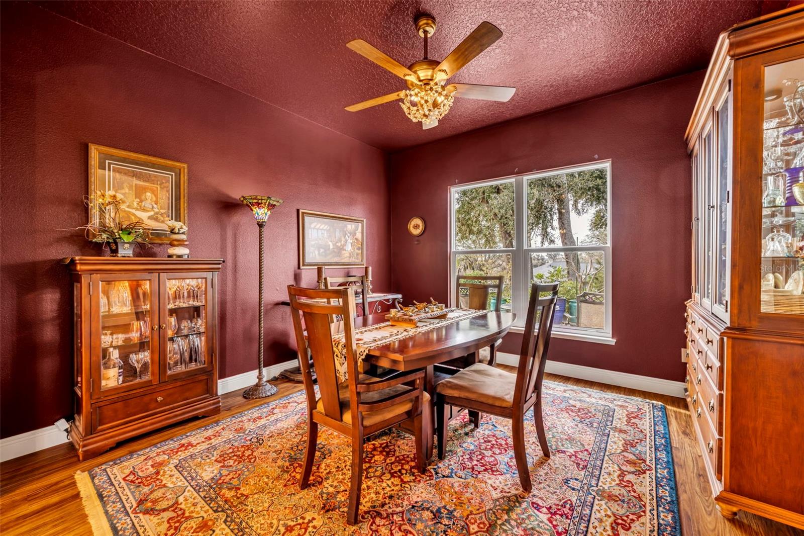 214 FOREST PARK LN, LADY LAKE, FL, 32159