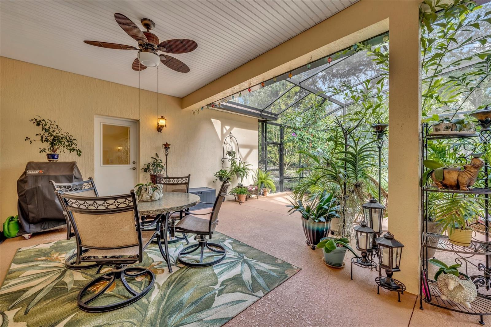 214 FOREST PARK LN, LADY LAKE, FL, 32159