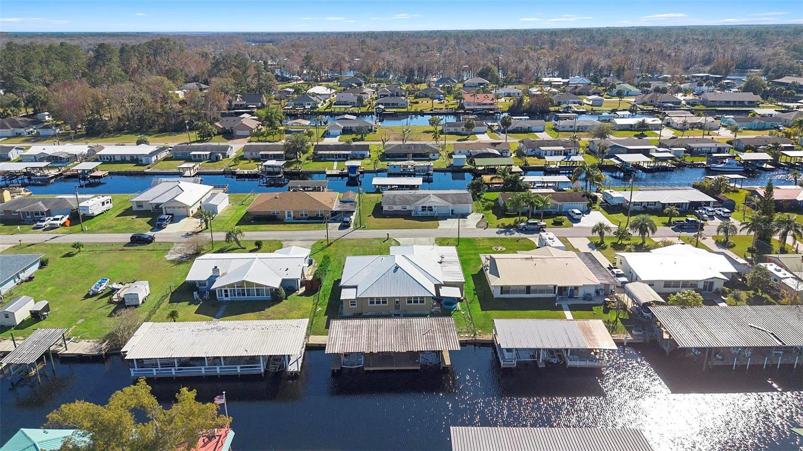 1614 PARADISE LN, ASTOR, FL, 32102