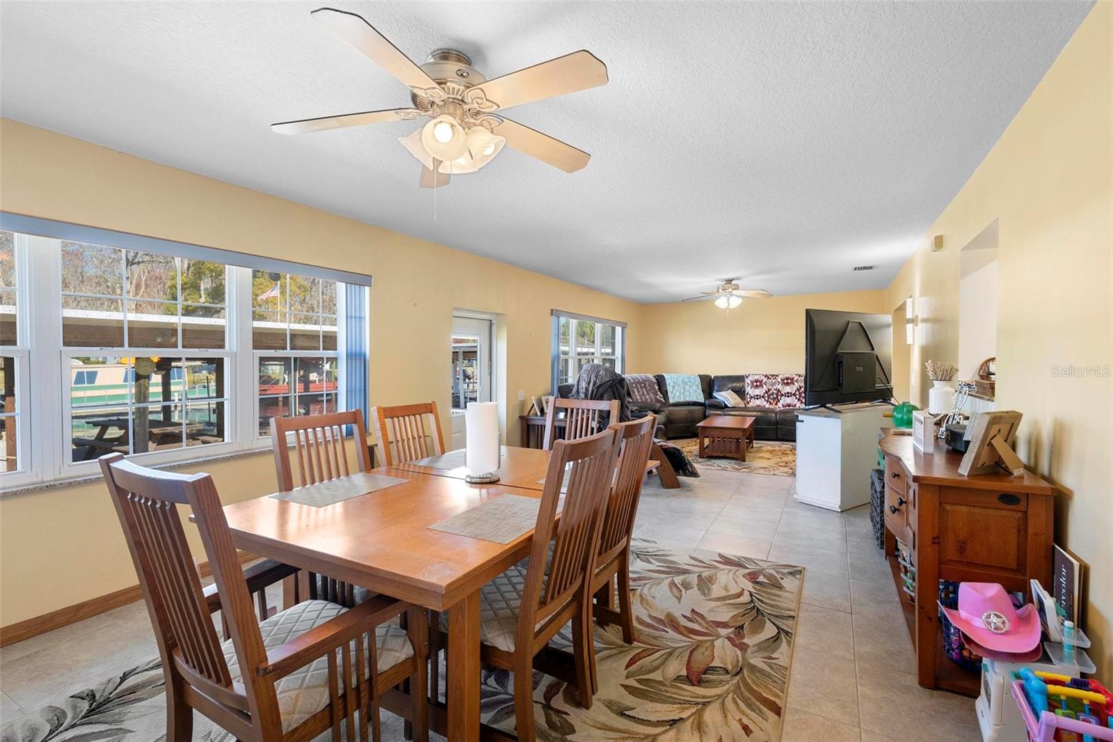 1614 PARADISE LN, ASTOR, FL, 32102
