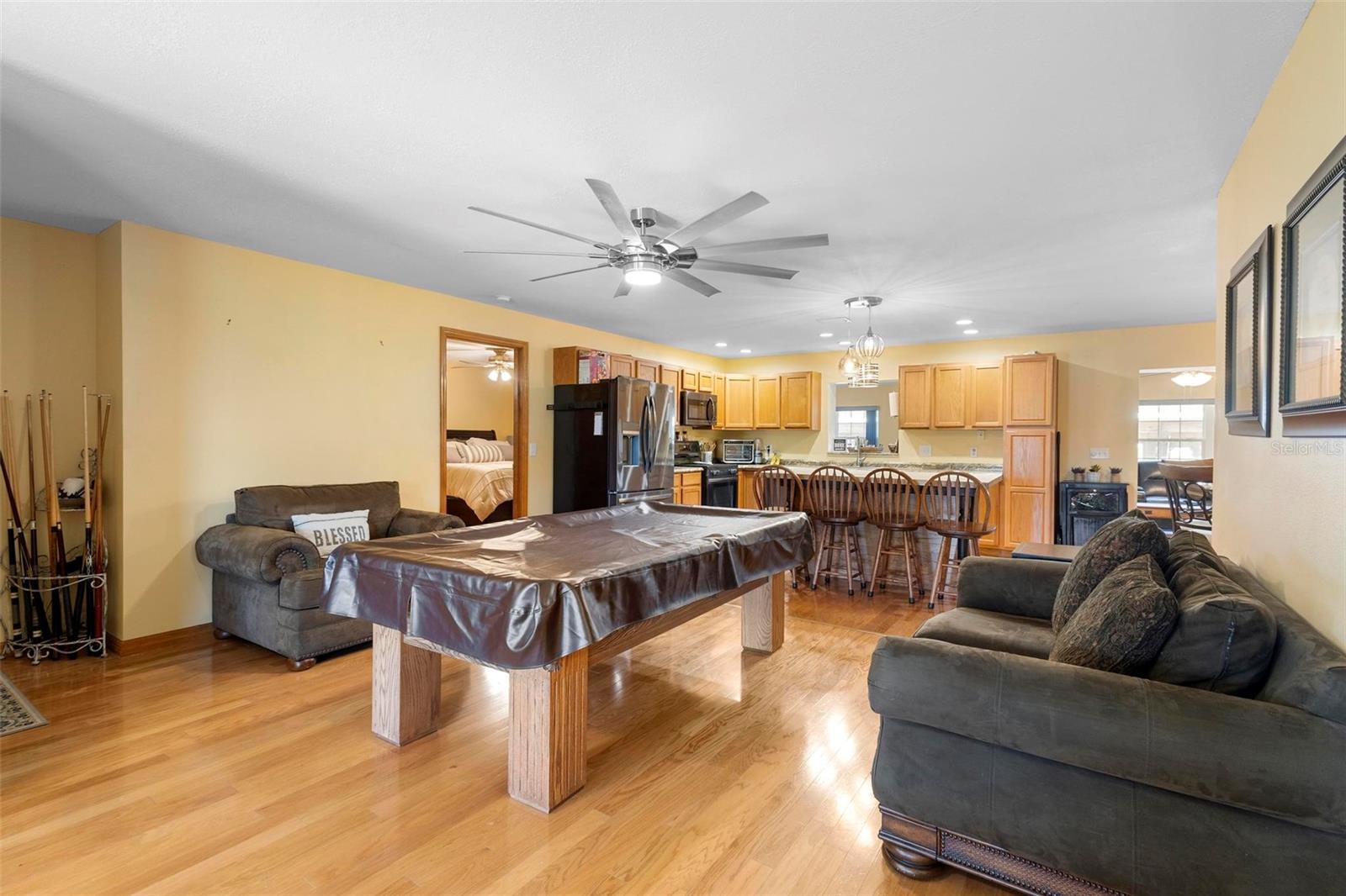 1614 PARADISE LN, ASTOR, FL, 32102