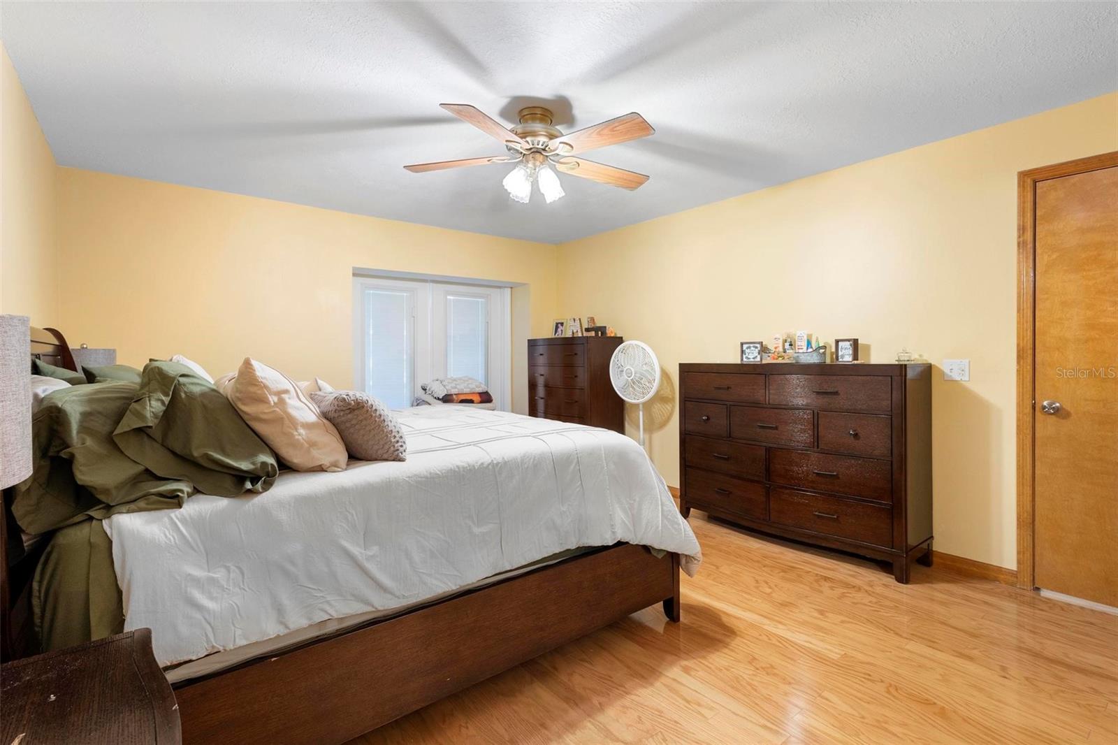 1614 PARADISE LN, ASTOR, FL, 32102