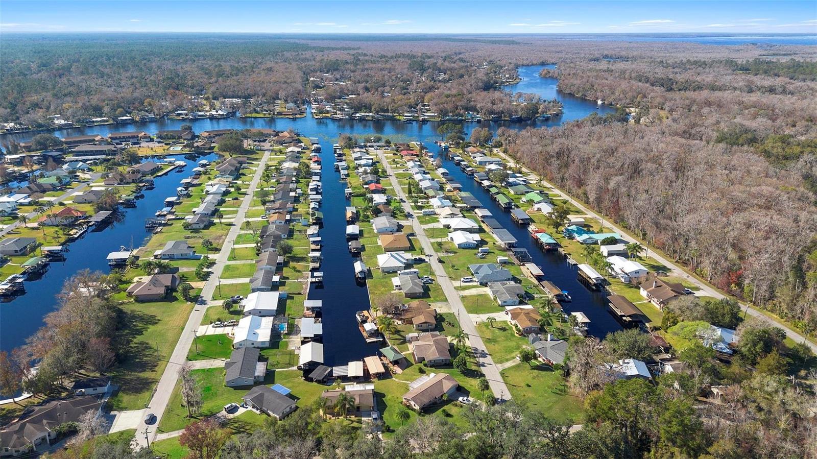 1614 PARADISE LN, ASTOR, FL, 32102