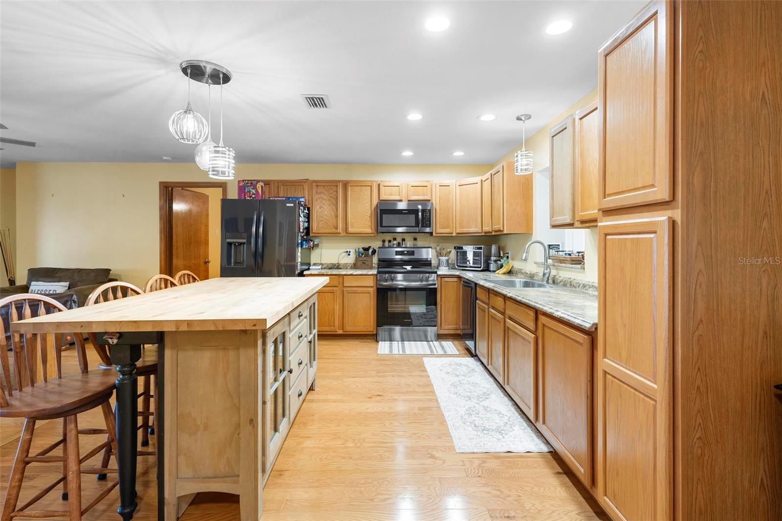 1614 PARADISE LN, ASTOR, FL, 32102