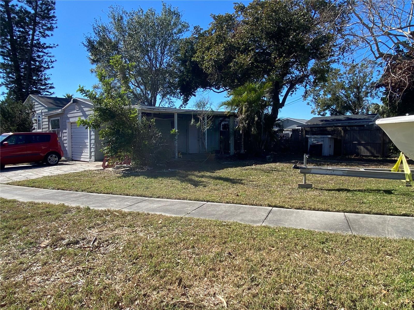 161 83RD AVE N, ST PETERSBURG, FL, 33702