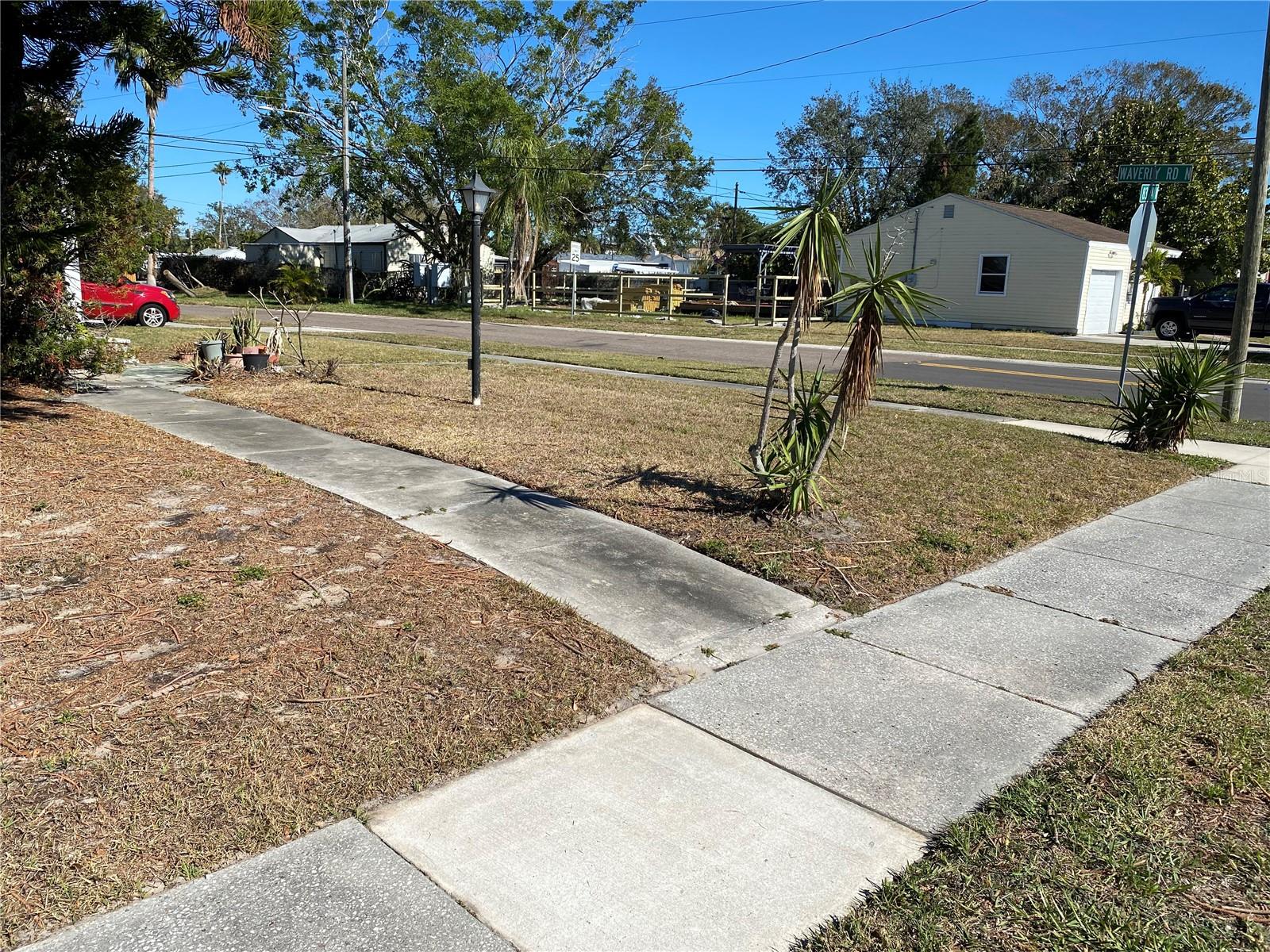 161 83RD AVE N, ST PETERSBURG, FL, 33702