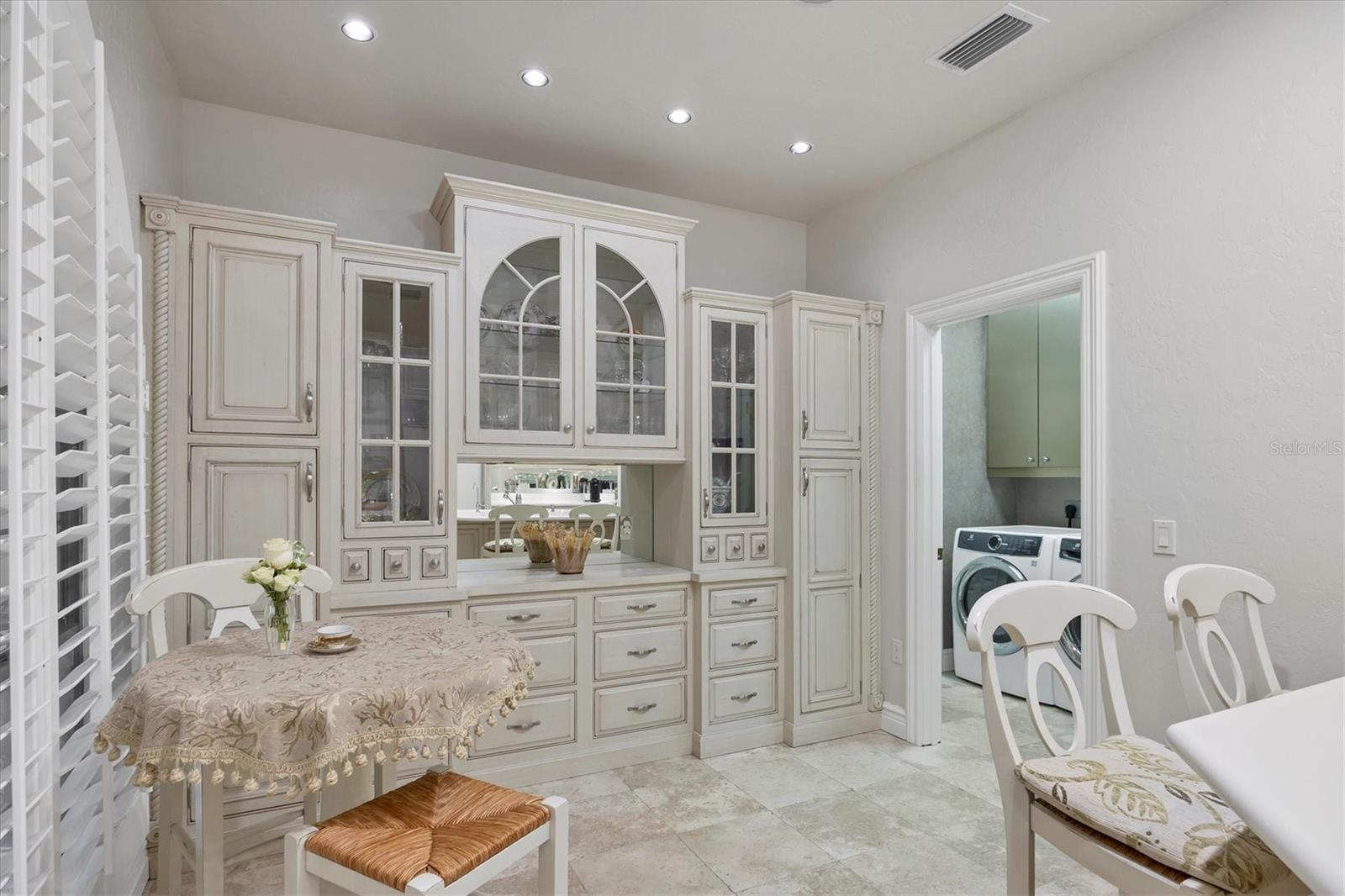 7261 VILLA DESTE DR, SARASOTA, FL, 34238