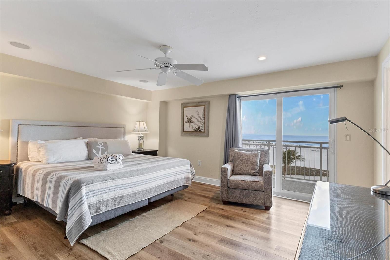 5830 MIDNIGHT PASS RD #502, SARASOTA, FL, 34242