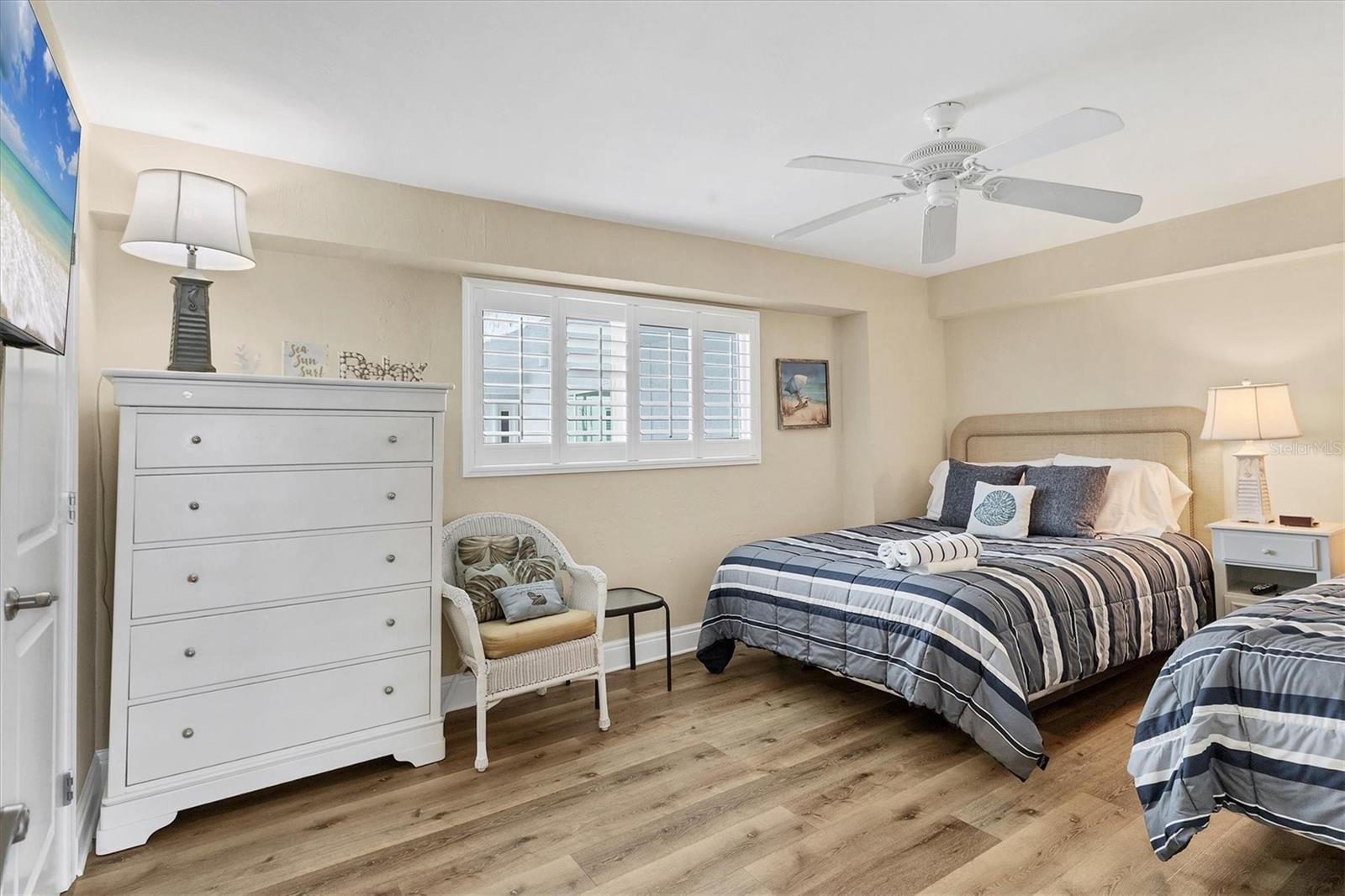 5830 MIDNIGHT PASS RD #502, SARASOTA, FL, 34242