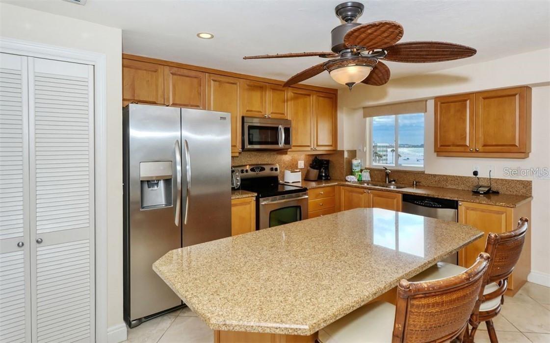 5830 MIDNIGHT PASS RD #502, SARASOTA, FL, 34242