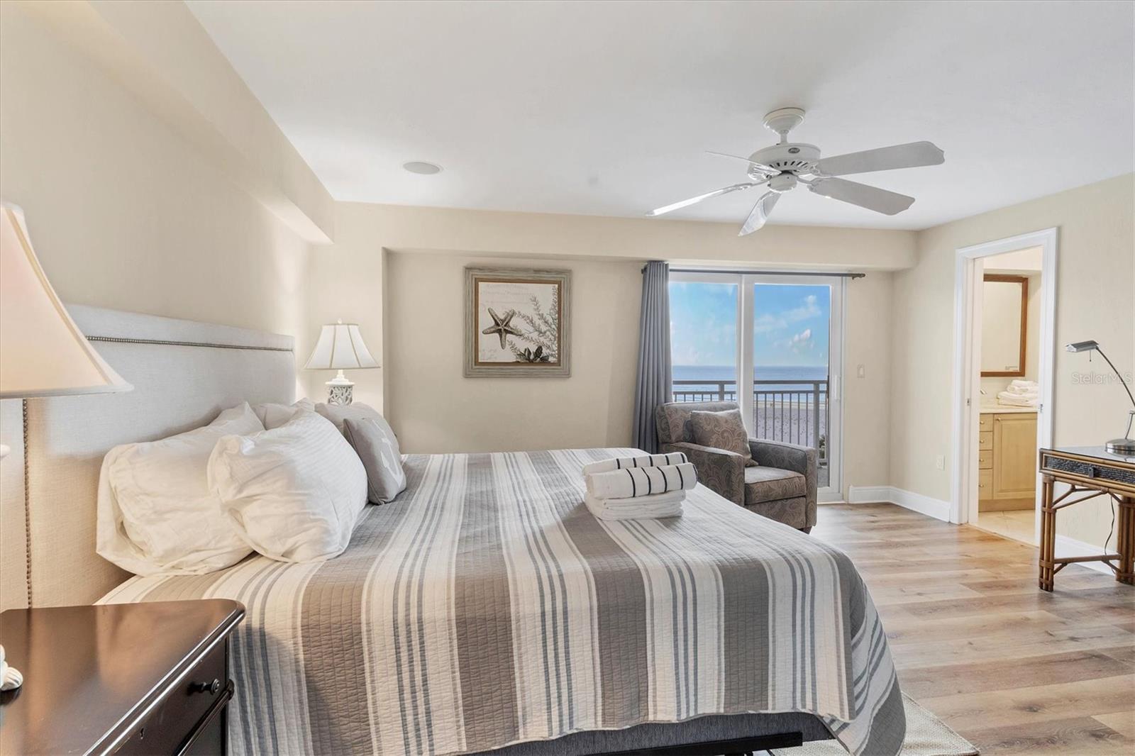 5830 MIDNIGHT PASS RD #502, SARASOTA, FL, 34242